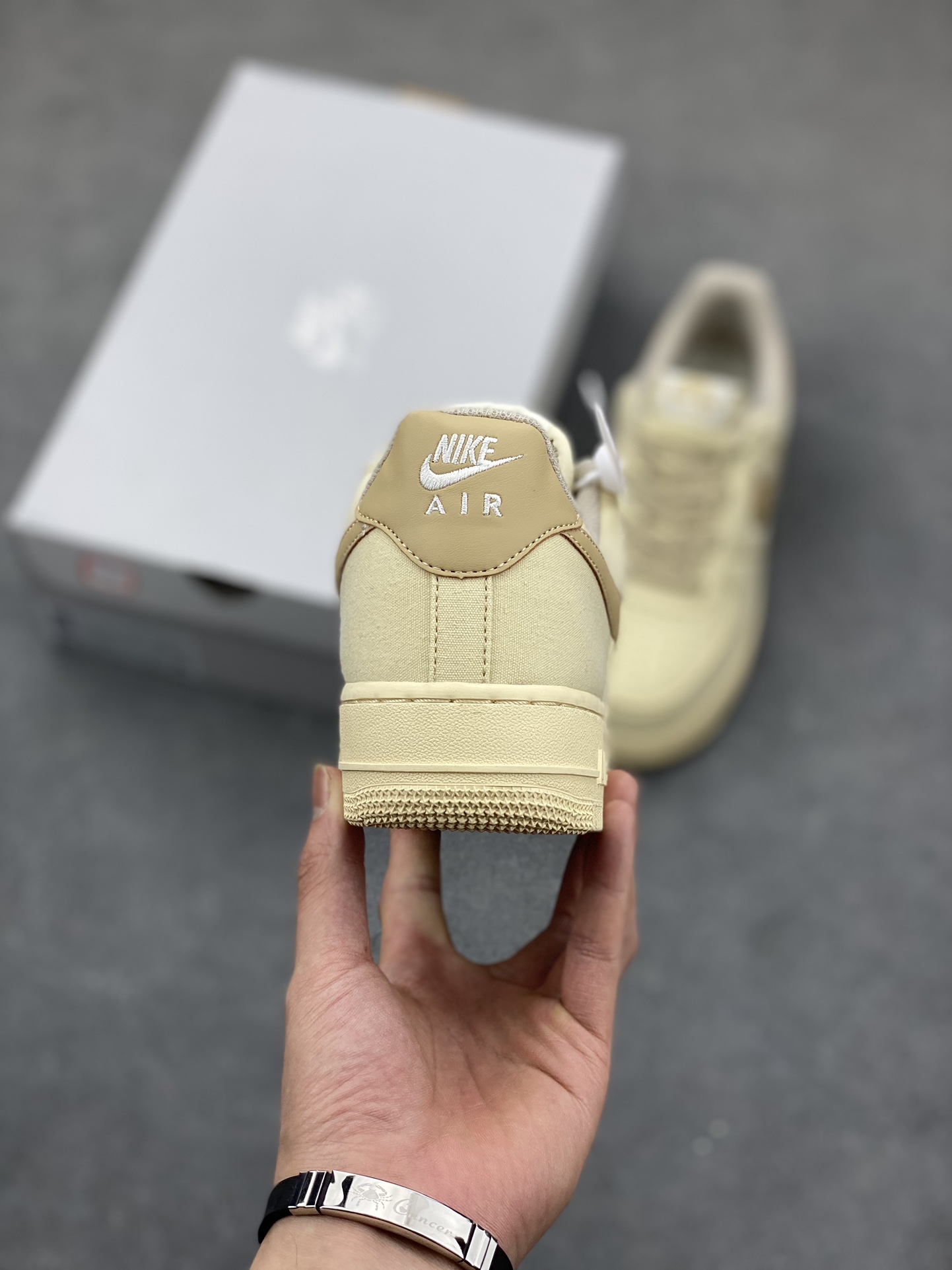 Nike Air Force 1 '07 Low Top Casual Sneakers - Limited Edition 5 i1686594003 820 3