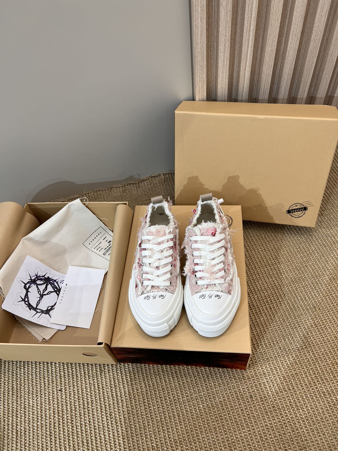 XVessel Pink Swan Heart Sneakers Platform Vulcanized Shoes