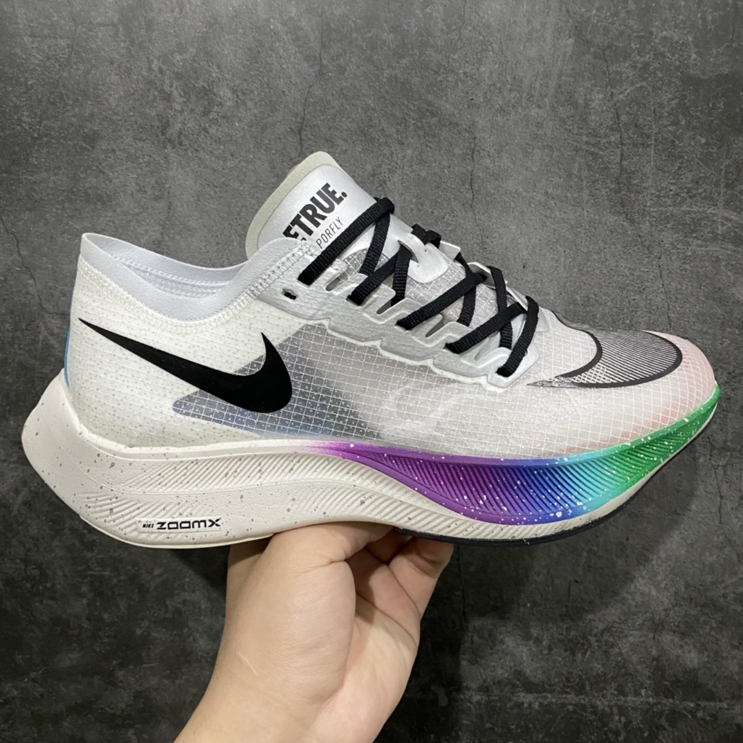 【纯原版】Nk ZoomX Vaporfly  Next%n马拉松专业跑鞋1代 彩虹🌈n官方zp天价6000+ 这里零头体验n目前市场最好的批次，内置真碳板，平台专供版本！区分在售通货！ 尺码：36-45 带半码货号：AO4568-101-莆田鞋批发中心