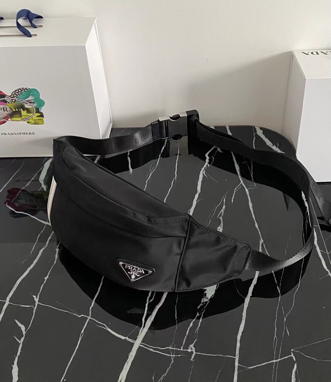 ad pd コラボデザイン ウエストバッグ Re-Nylon Saffiano