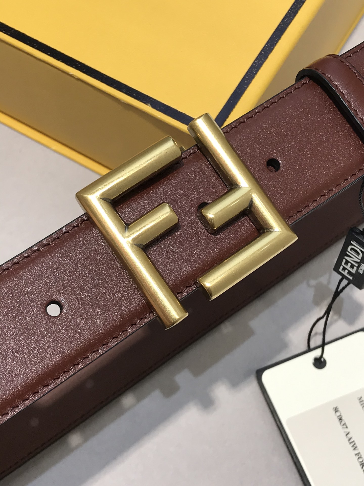 [Fendi Belts]Made of high-quality original caramel-colored calfskin. Gold-plat