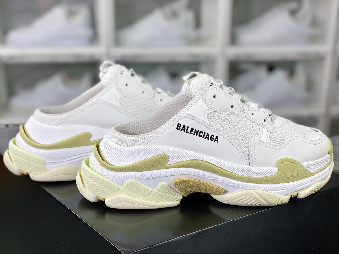 350 巴黎世家Balenciaga Triple S Mule Low Sneaker”Black/White/Red”时装运动鞋“白灰半拖”524039 W09O1 1000