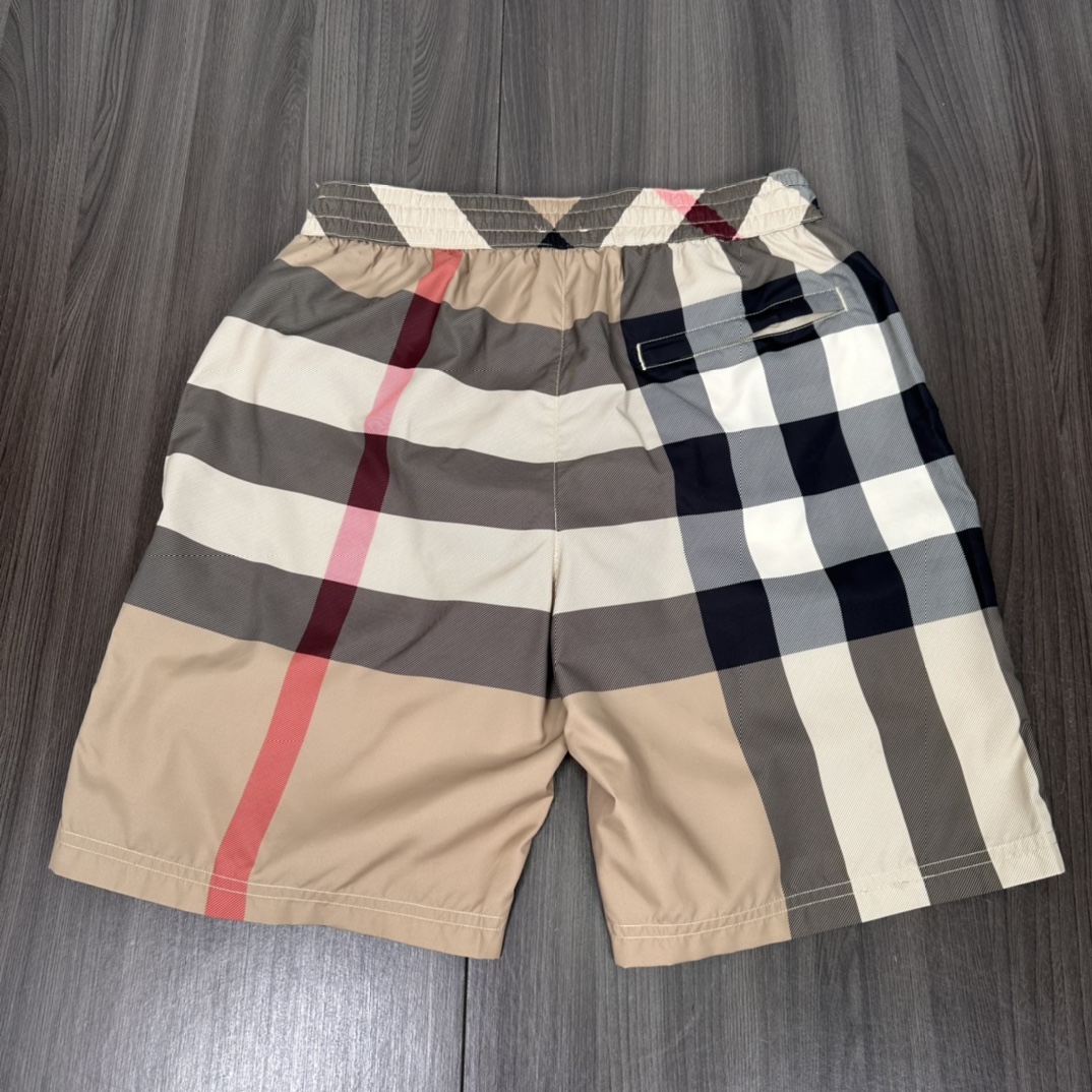 Burberry Classic Check Drawstring Quick Dry Lightweight Breathable Shorts 2 i1686641265 4478 1