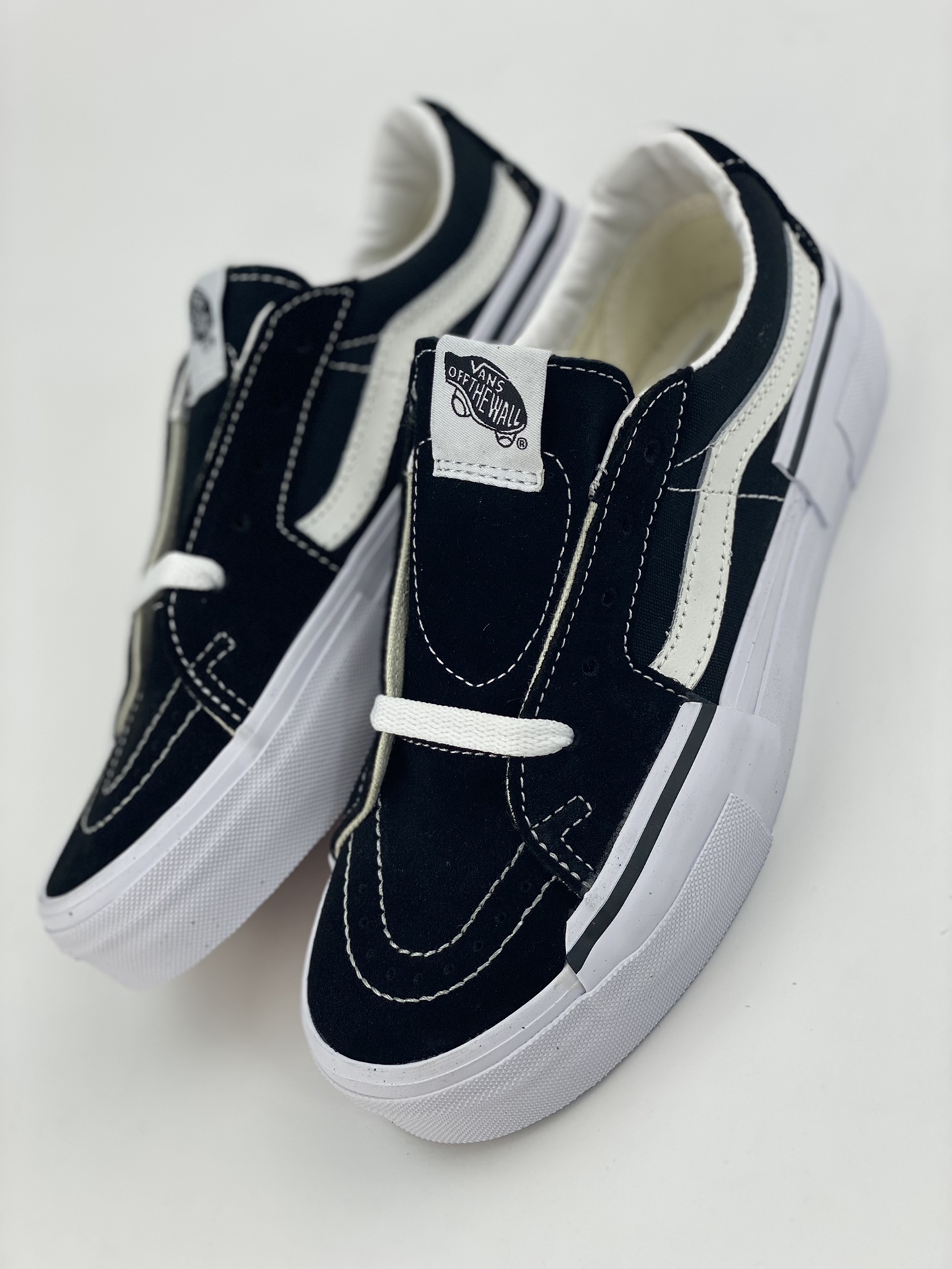 Vans Sk8-Low deconstruction is based on the classic shoe style Sk8-Low with black and white stripes