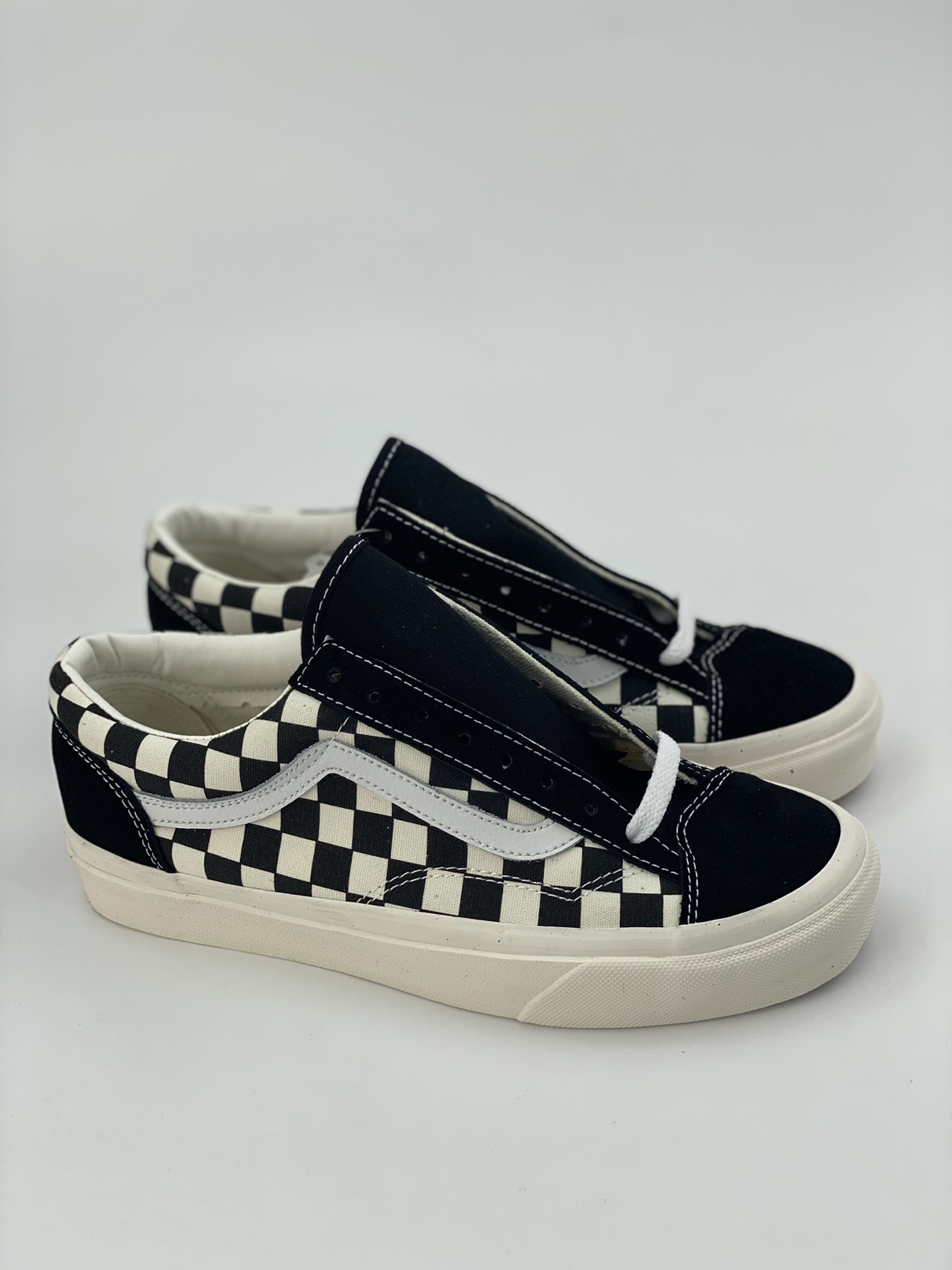 Vans Old Skool OG Style 36 G-Dragon Small Head Black and White Checkered