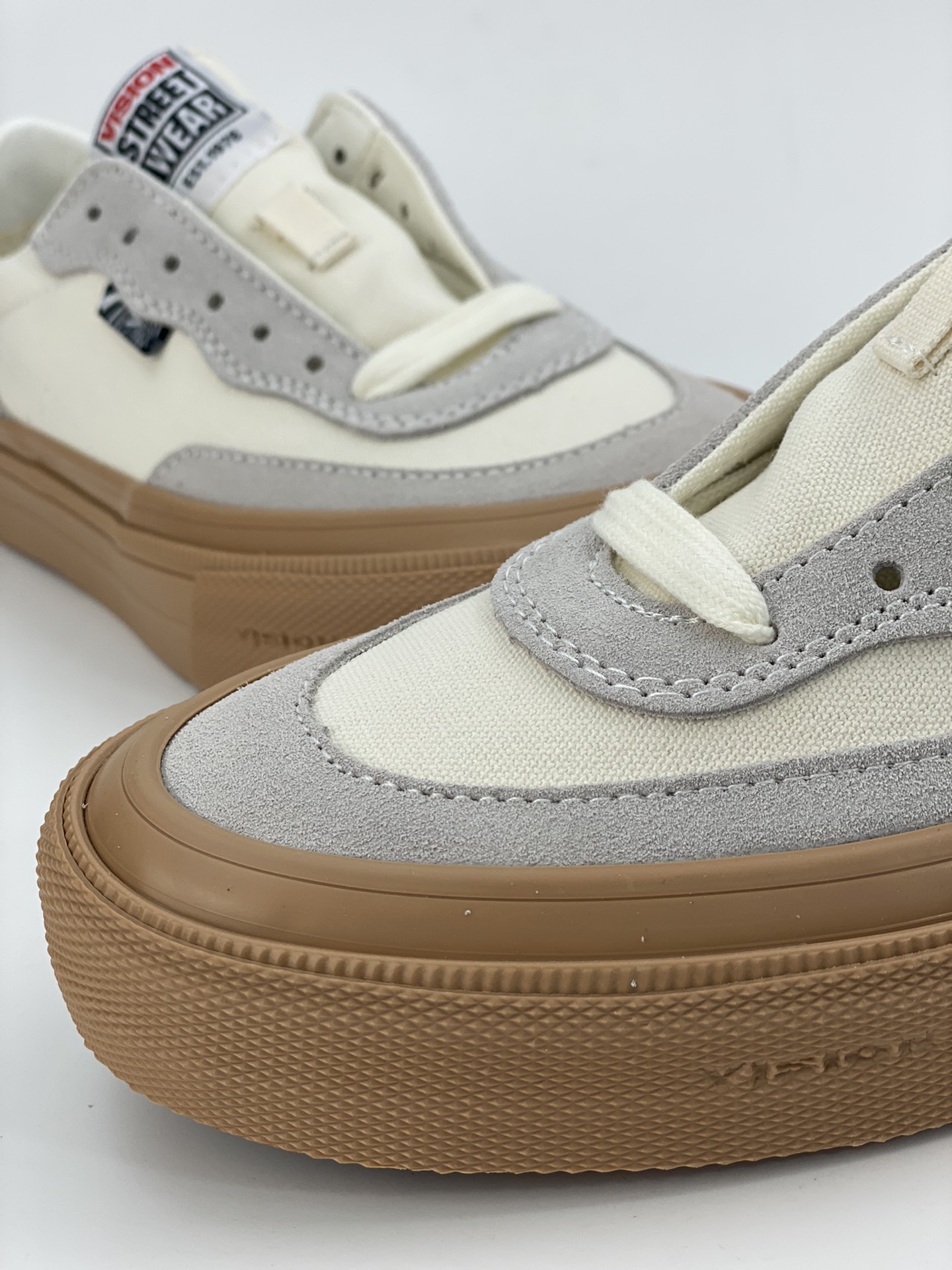 Vision Street Wear rubber sole white shoes