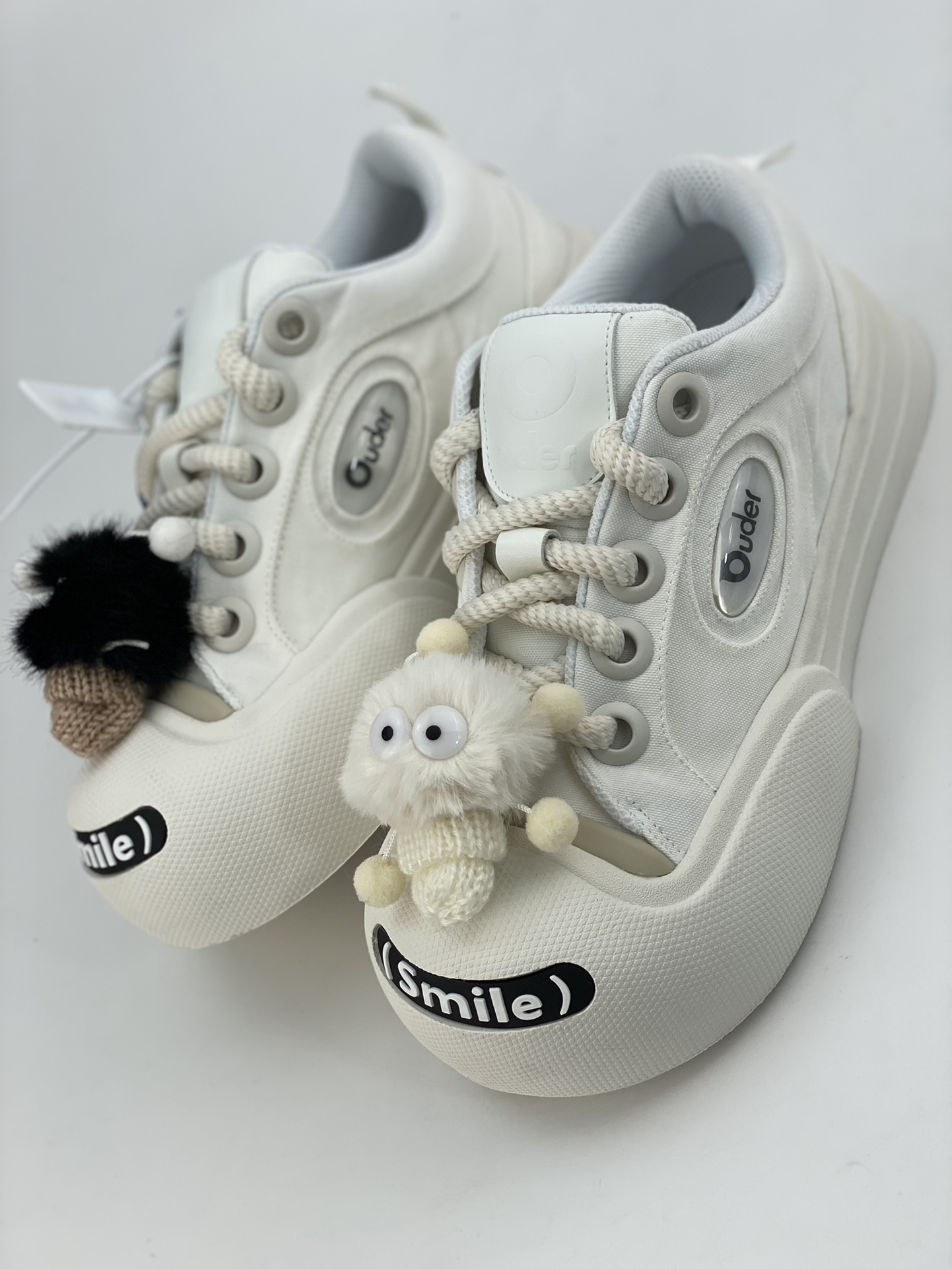 2023 spring and summer new arrival smile Ouder super cute and ugly shoes