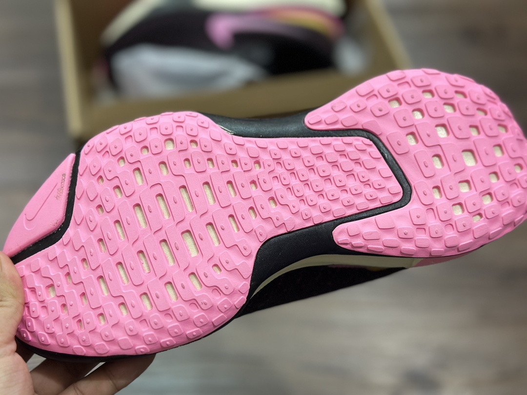 220 NIKE Zoom X Invincible Run Fk 3 马拉松机能风格运动鞋 DR2660-200