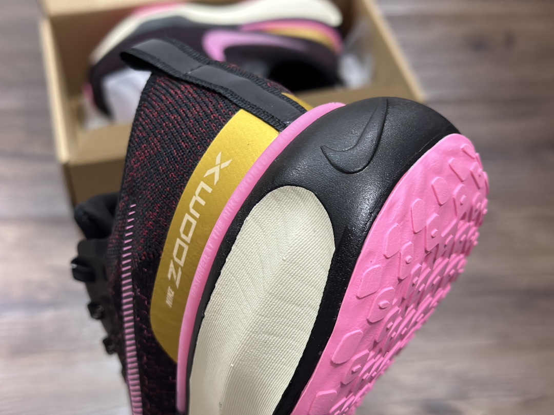 220 NIKE Zoom X Invincible Run Fk 3 马拉松机能风格运动鞋 DR2660-200