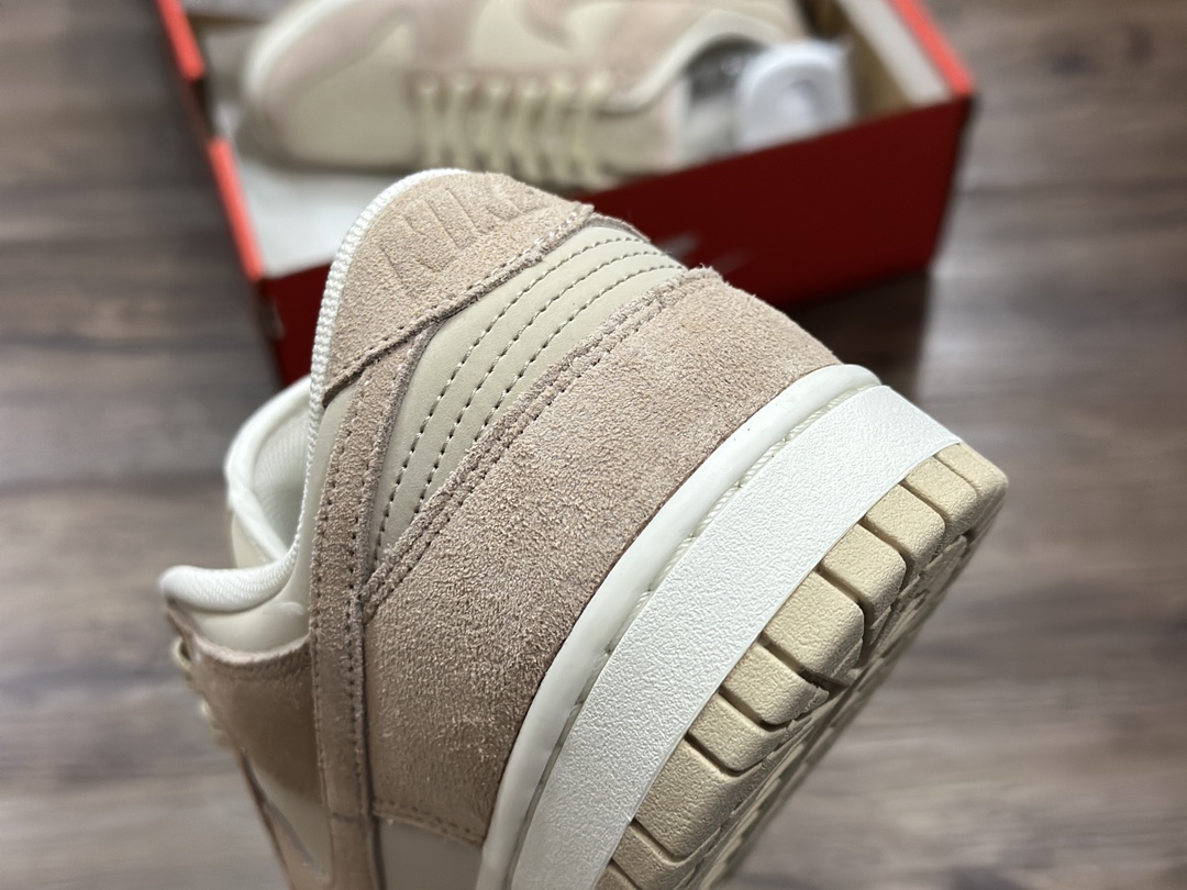 280 NIKE SB Dunk Low 低帮休闲运动鞋 FD0873-126
