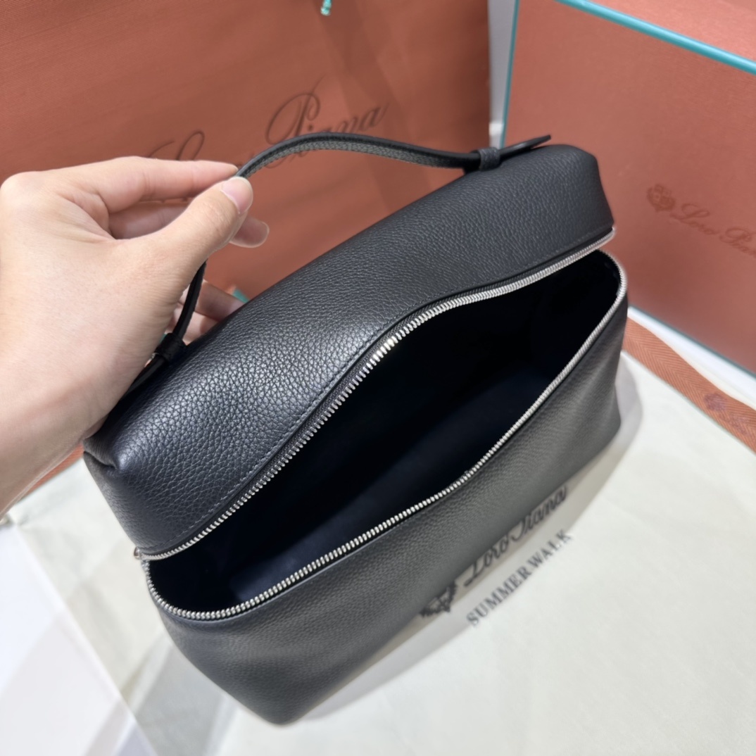 L27黑色ExtrapocketL27系列手提/斜挎包不被定义的生活才最自在就像loropiana的材质