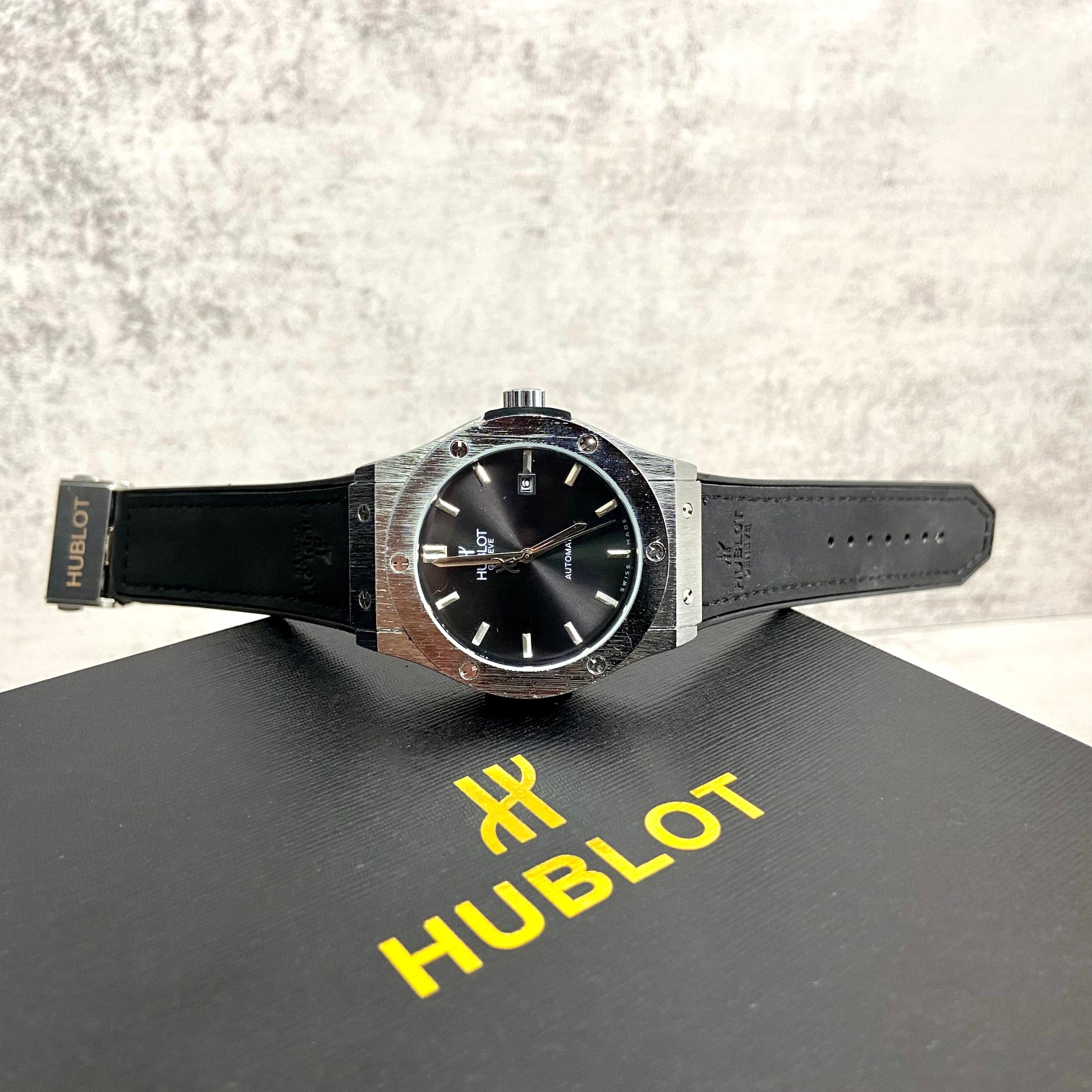 _dmR9shk_GCzYGUdmxR9Wyi9R2jWzrHW-jVxB7NA