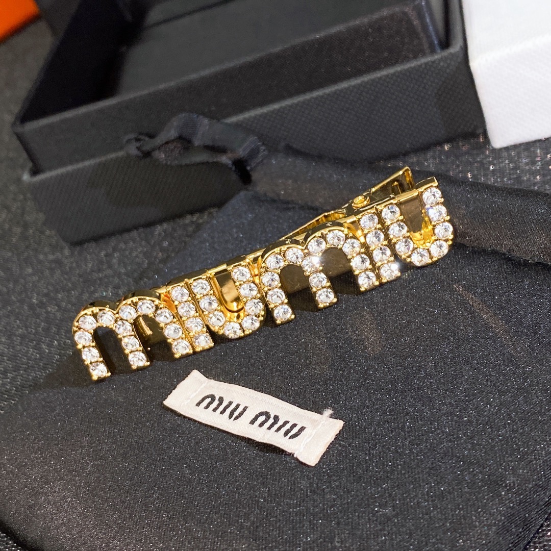 缪缪 Miu Miu 高级成衣风衣外套及大衣服饰 #78763256 7