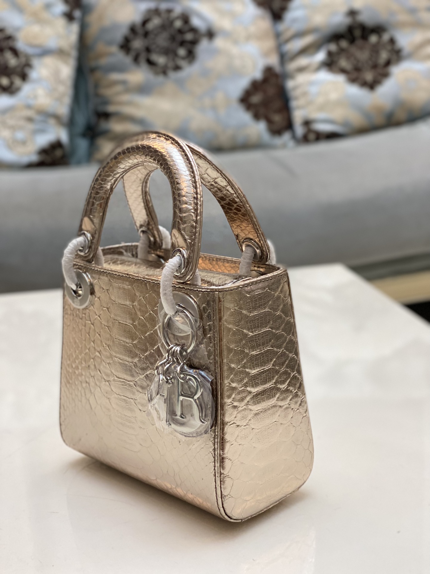 Export order multi-color small quantity Dior mini 17cm