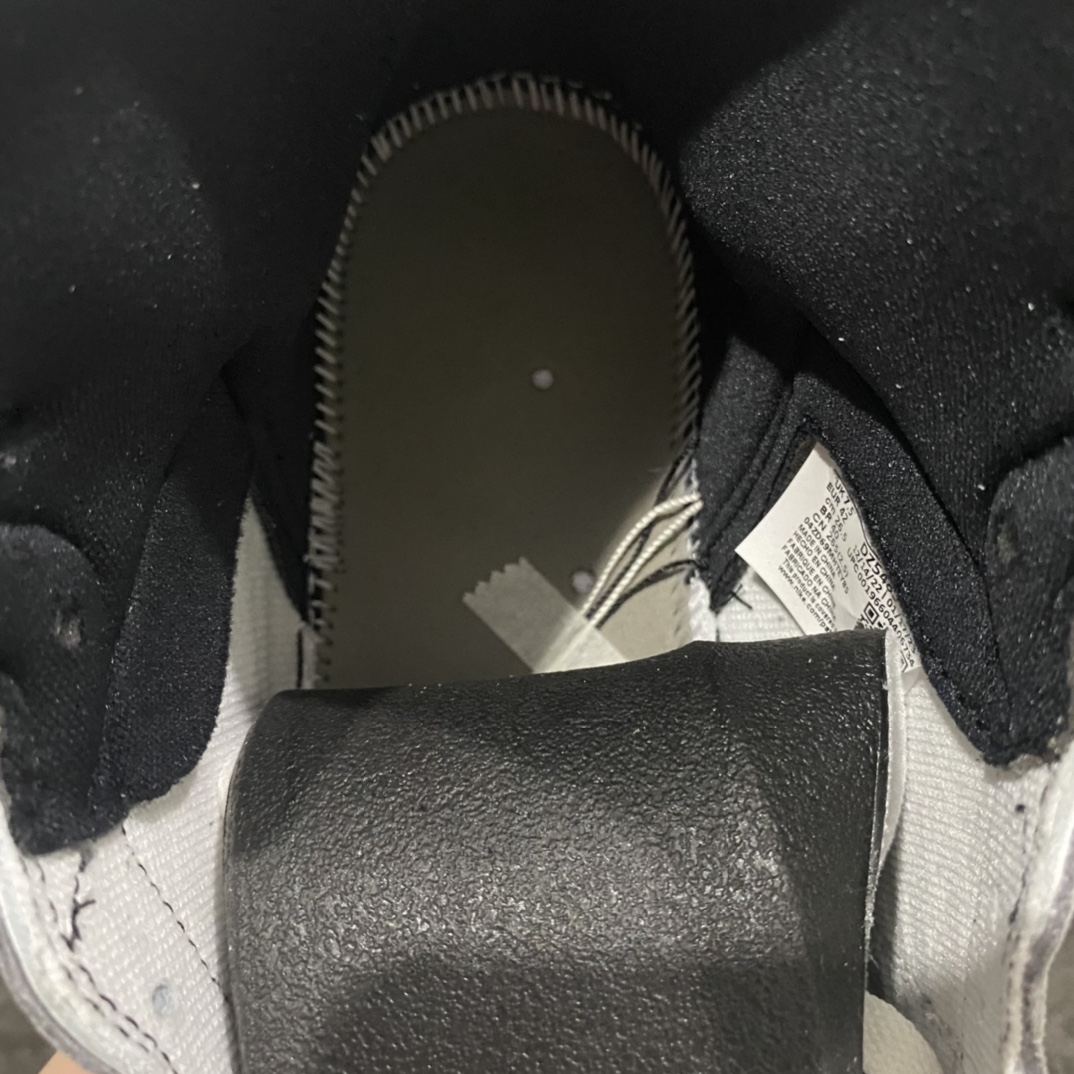 图片[7]-【DY纯原】Air Jordan 1 High \”Washed Heritage\” AJ1水洗灰 货号：DZ5485-051 全鞋电脑针车 精确间距匹配 采用头层皮革鞋面材质 用料绝不含糊 全方位比对原鞋皮料全程玻璃冲刀 冲裁 清洁度完美 漏斗收腰 底线拉帮 LOGO立体 配件齐全 市场第一梯队品质 尺码：40 40.5 41 42 42.5 43 44 44.5 45 46 47.5-选品中心