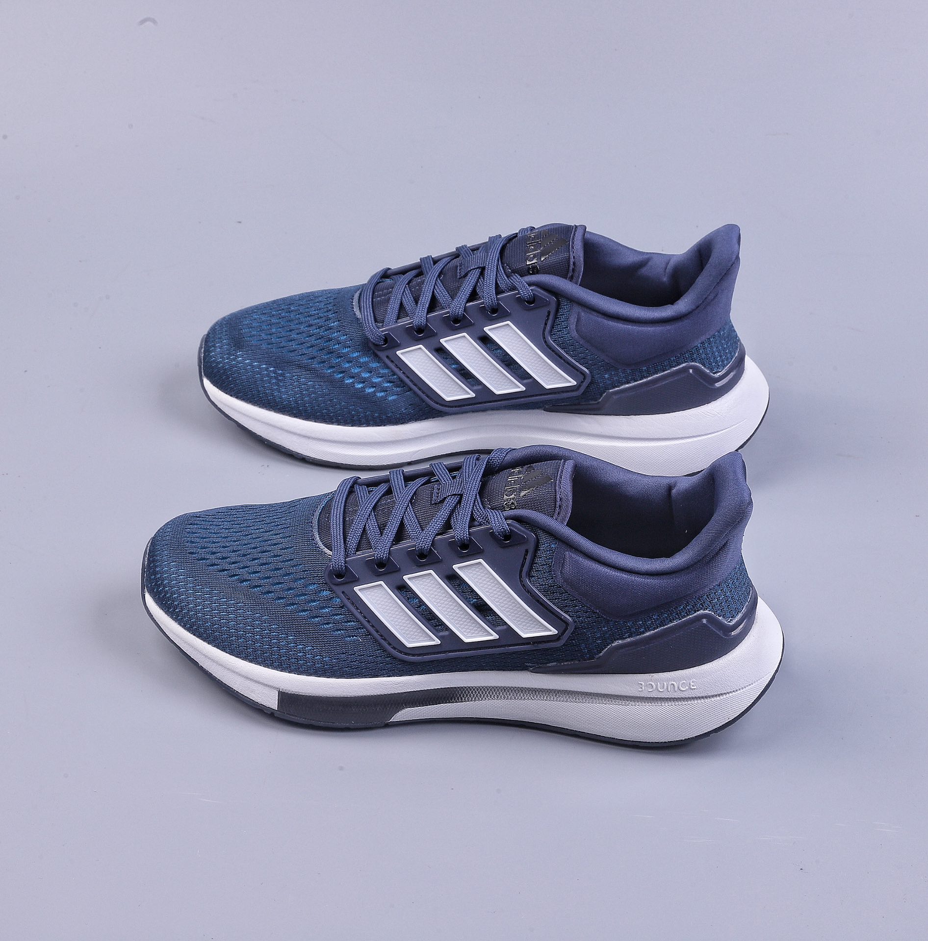 Adidas EQ21 RUN officially launched retro running shoes H00517 simultaneously