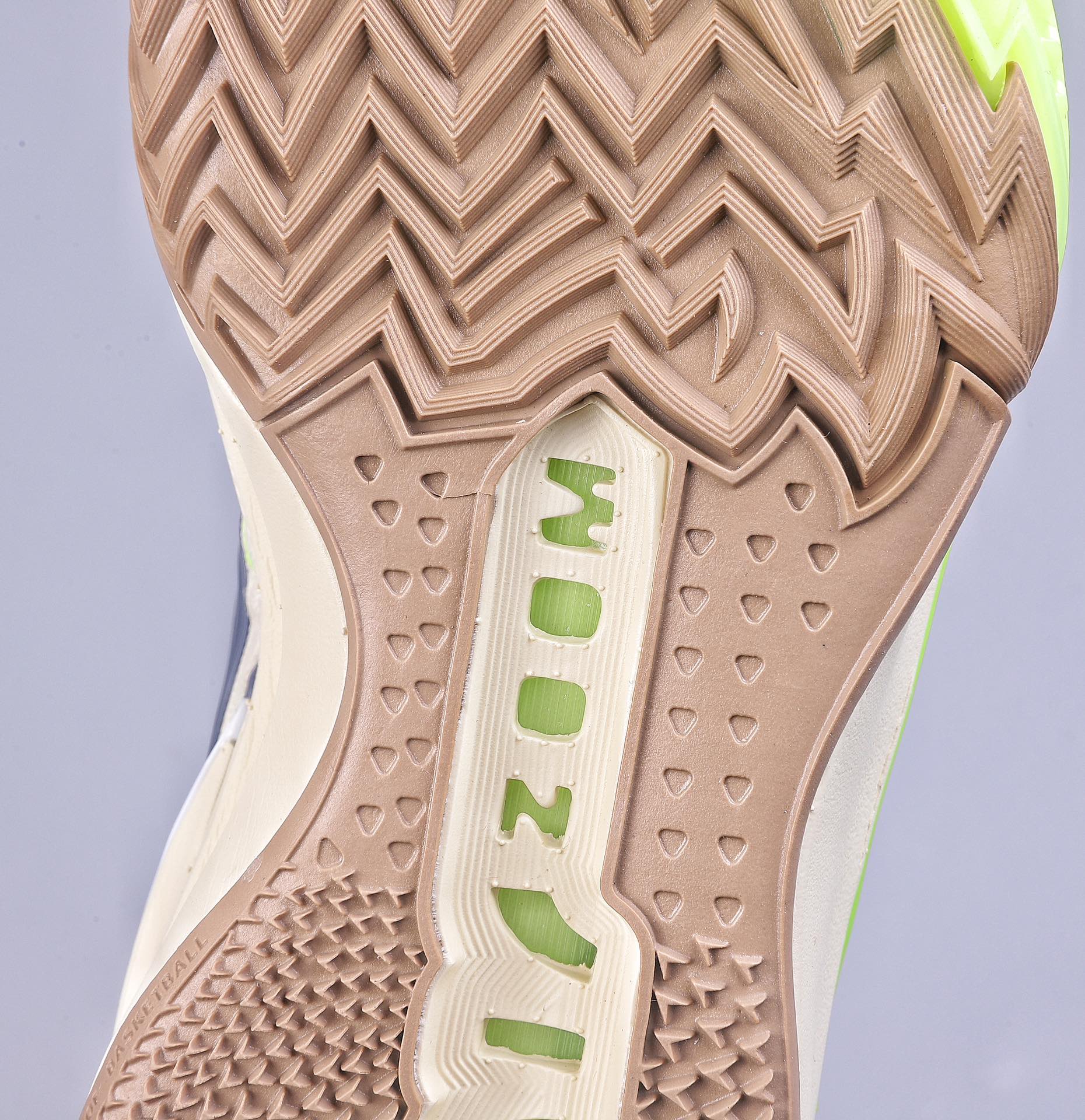 240 Nike Air Zoom G.T.Cut 2 EP 耐克GT2.0实战系列篮球鞋 FB1961-141
