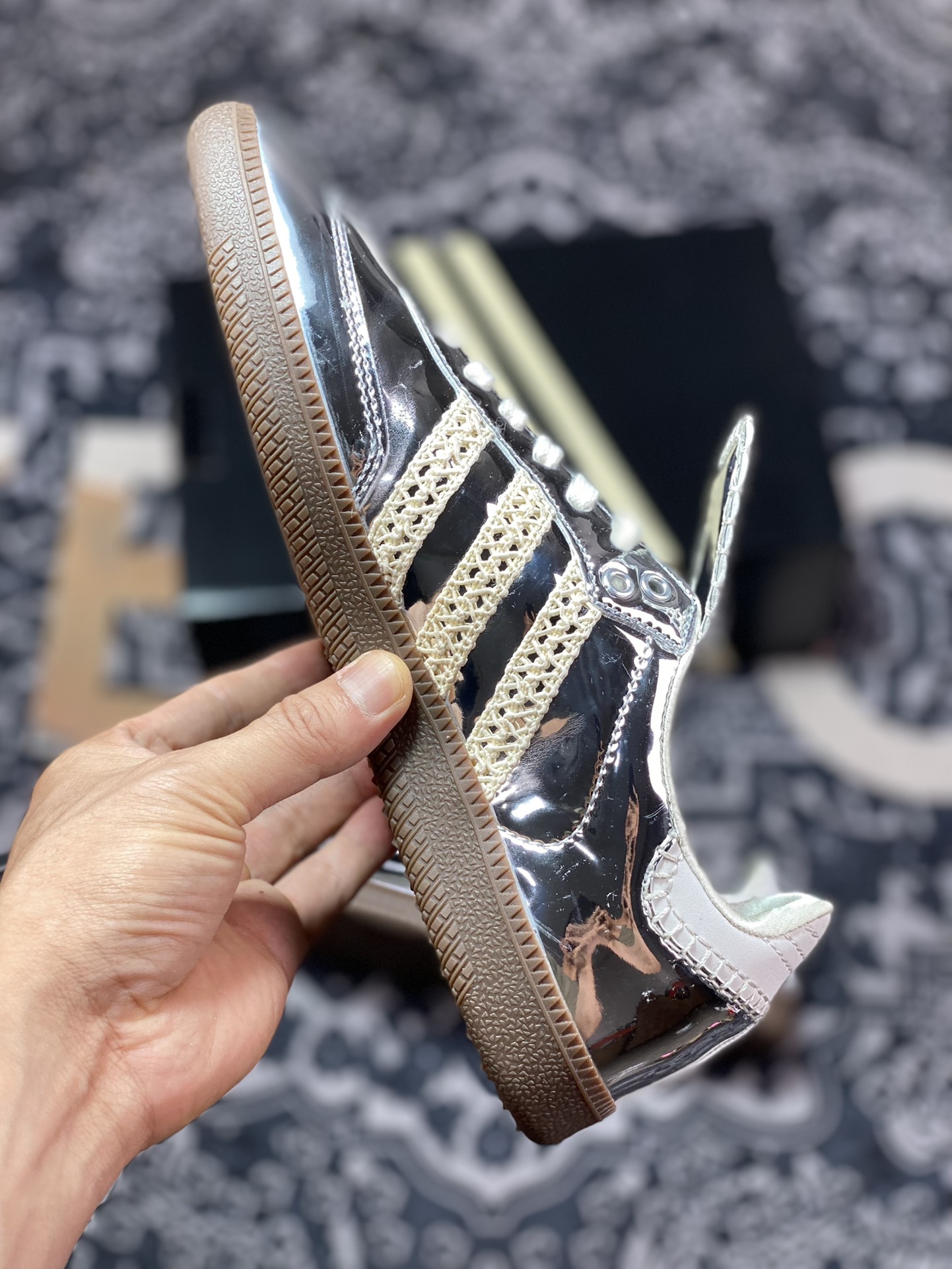 Wales Bonner x Adidas Originals Samba Classic ”Silver Metallic” Samba Dancing Shoes ”Mirror Silver Beige Caramel Bottom” IG8181