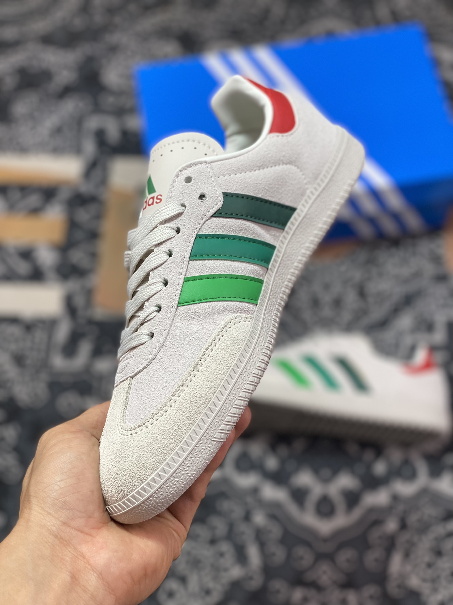 Adidas Velosamba ”Social Cycling” Samba Cycling Series Gentlemen's Shoes ”Co-branded Beige Gray Red Gradient Green” IF2865