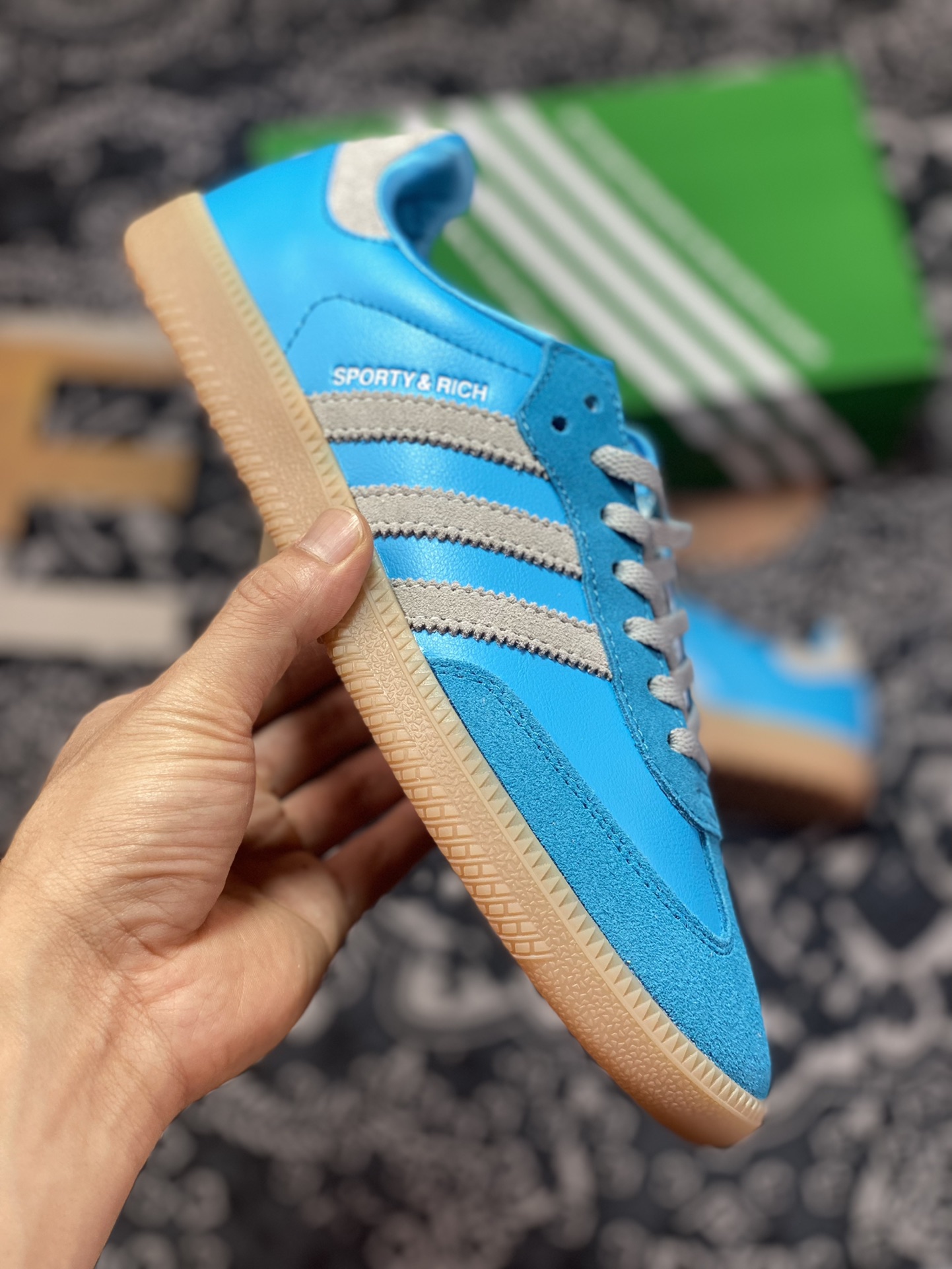 Sporty & Rich x Adidas Originals Samba OG Samba Series Gentlemen's Sneakers ”Sky Blue Gray Raw Gum Sole” IE6975