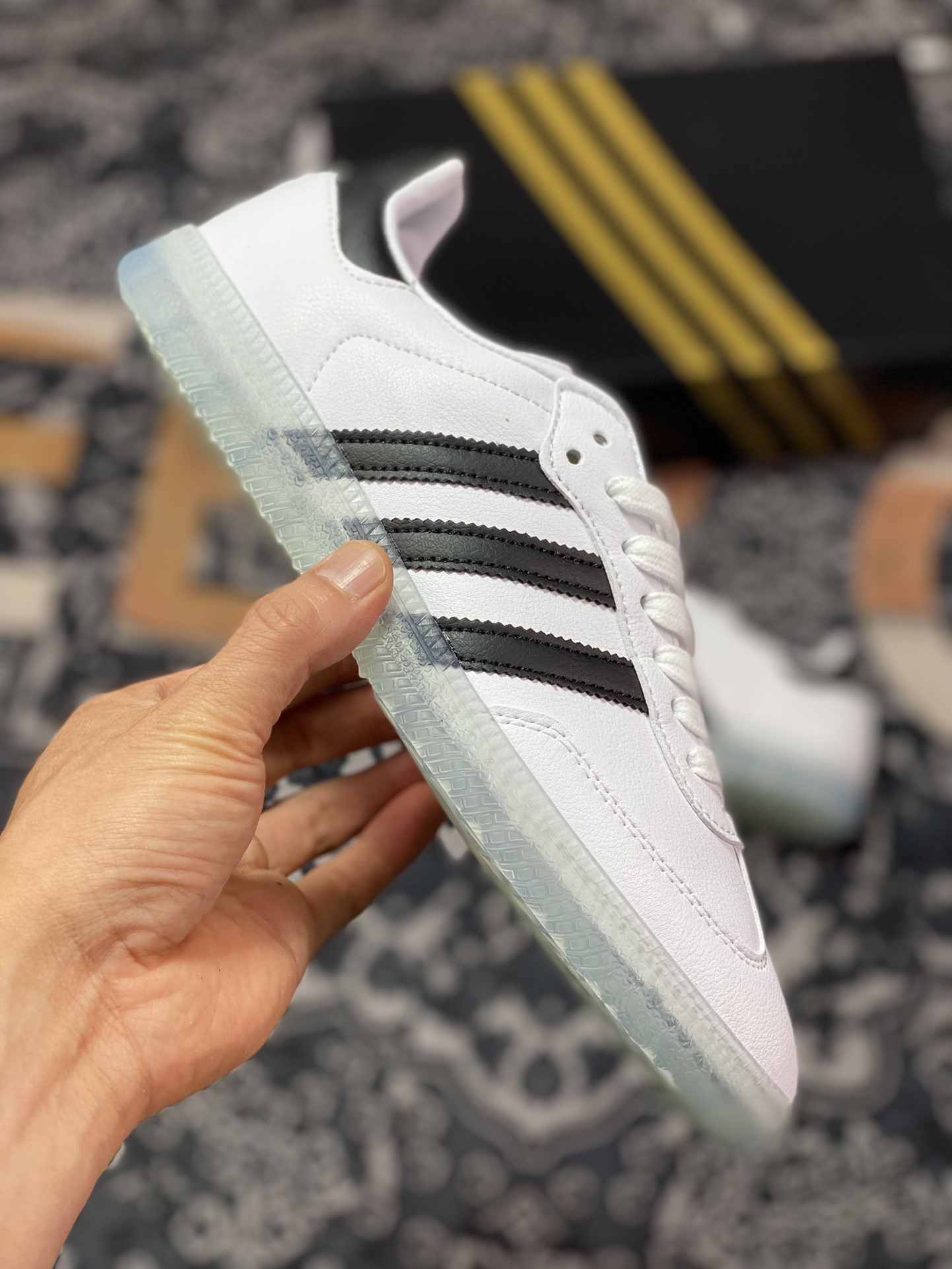 Jason Dill x Adidas Originals Samba OG ”White/Black” Samba series sneakers ”Co-branded white and black transparent crystal sole” GZ4730