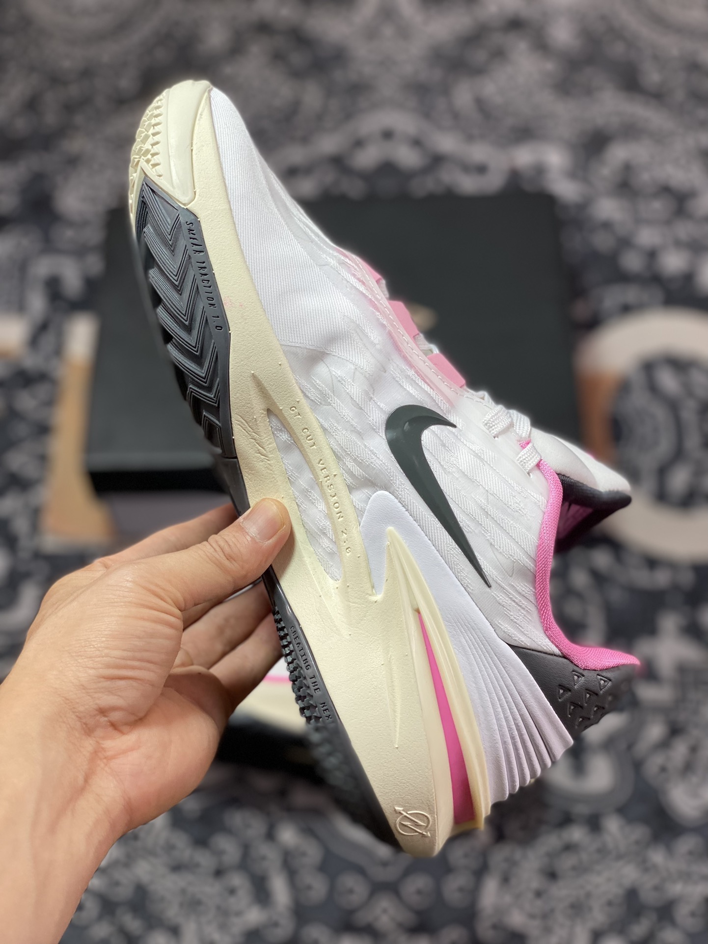320 Nike Air Zoom GT Cut 2.0 EP”White Grey Pink”超跑级2代低帮篮球鞋“白灰樱花粉”FD9905-101