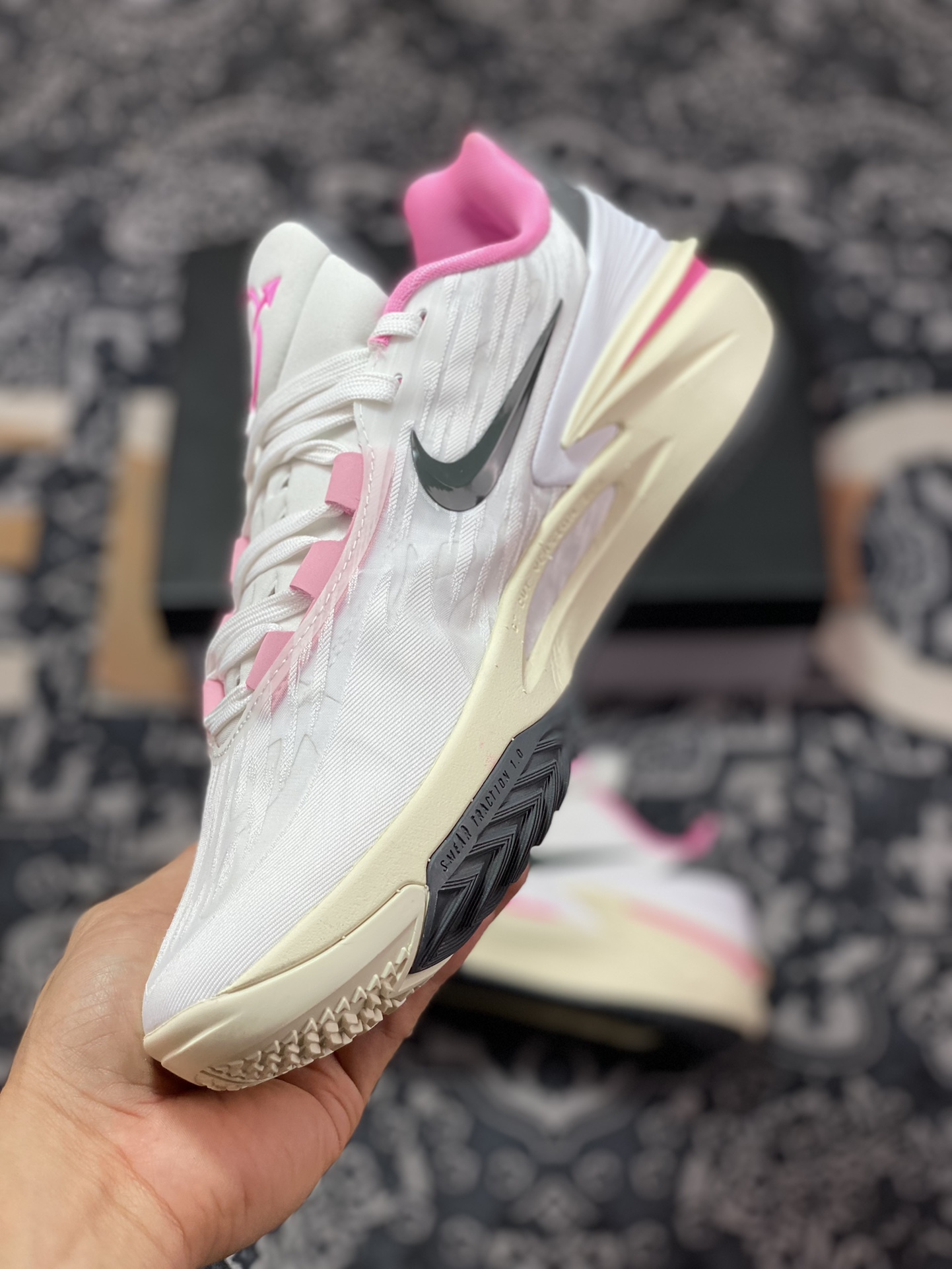 320 Nike Air Zoom GT Cut 2.0 EP”White Grey Pink”超跑级2代低帮篮球鞋“白灰樱花粉”FD9905-101