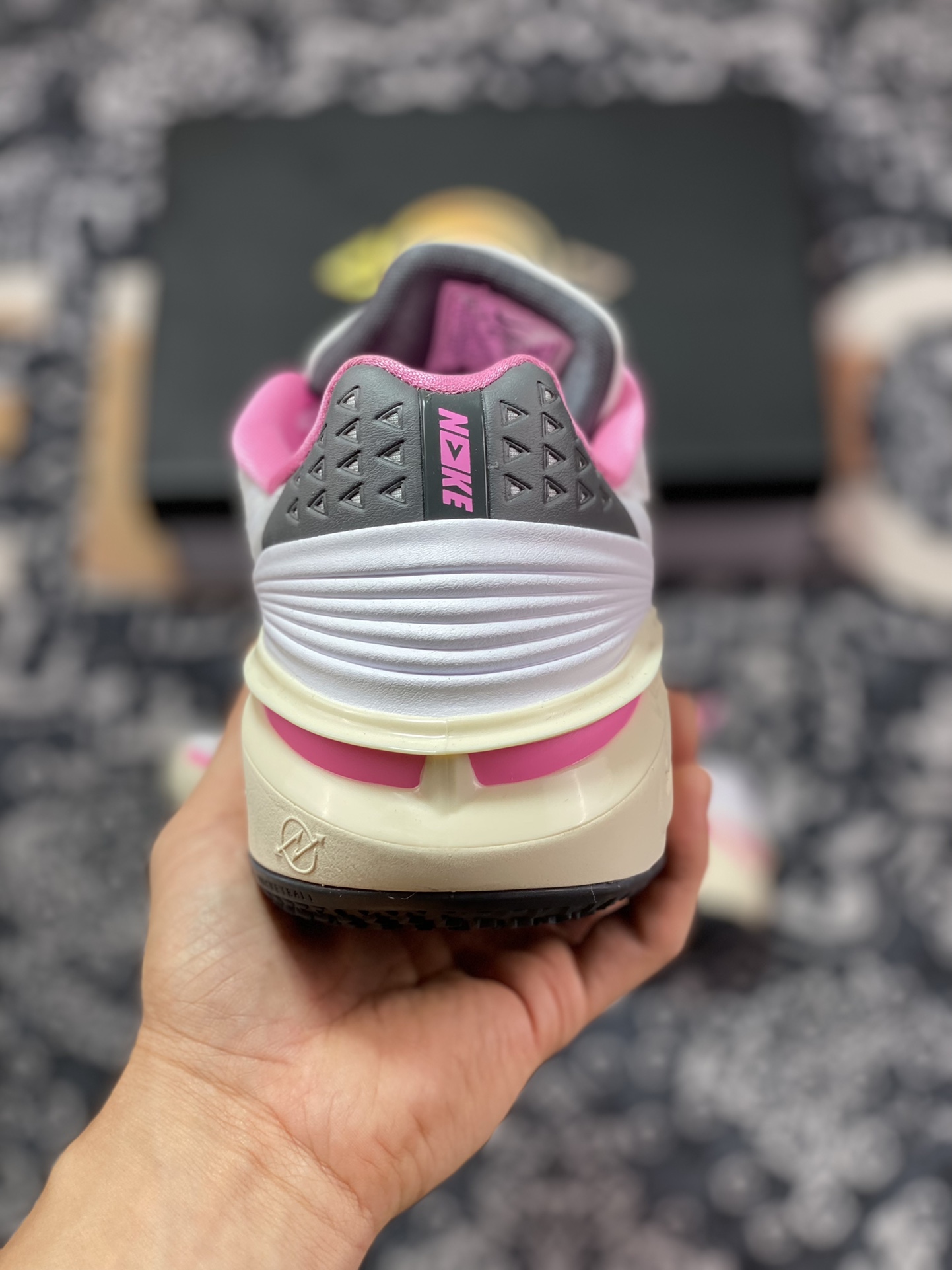320 Nike Air Zoom GT Cut 2.0 EP”White Grey Pink”超跑级2代低帮篮球鞋“白灰樱花粉”FD9905-101