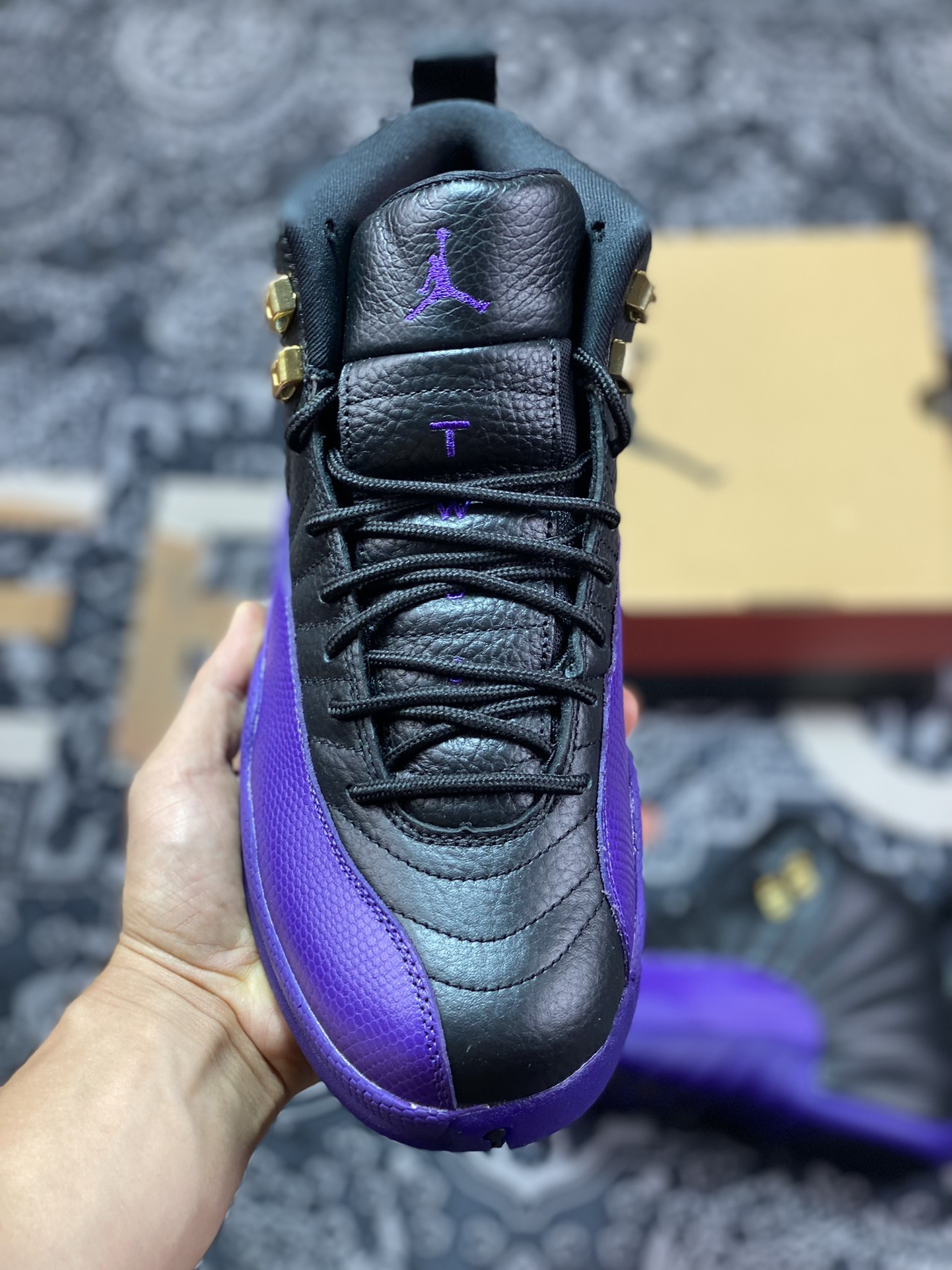 Air Jordan 12 ”Field Purple” Purple Black CT8013-057