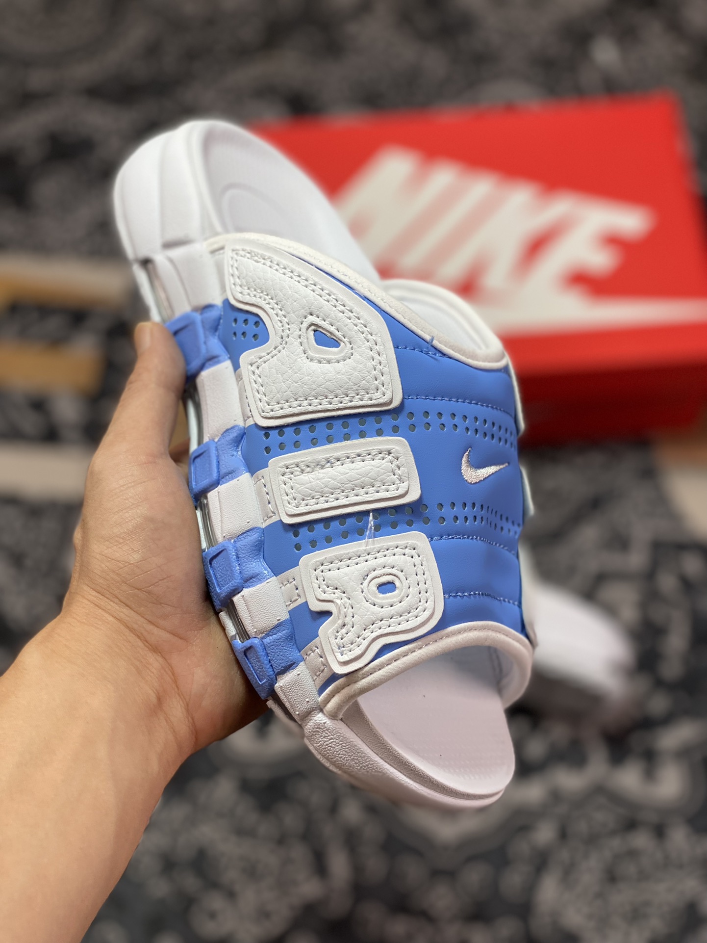 Original grade Air More Uptempo OG slippers Pippen series ”Big AIR”