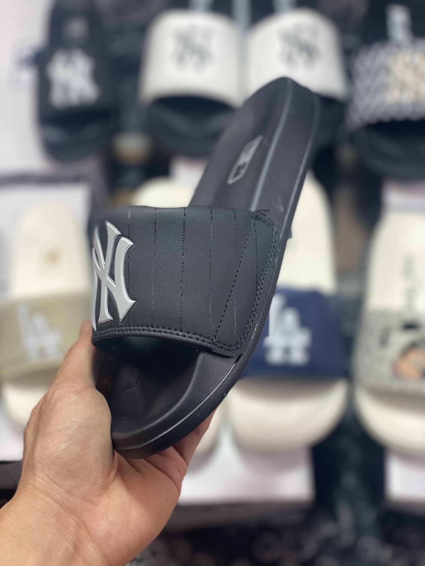 New York Yankees x MLB New Mound Slide baseball field series classic flip-flops