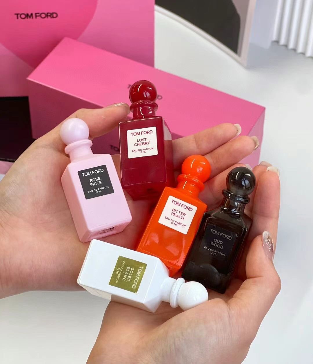 Tom Ford Limited Edition Miniature Pink Fragrance Set - 5 x 12ml 4 i1686715890 9777 2