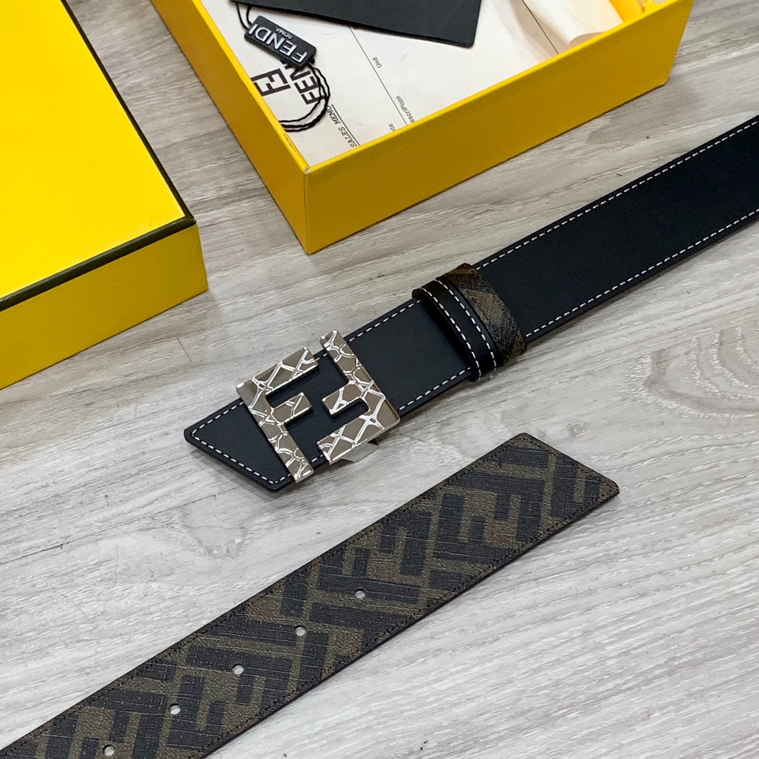 FENDI芬迪专柜同款宽4.0CM双