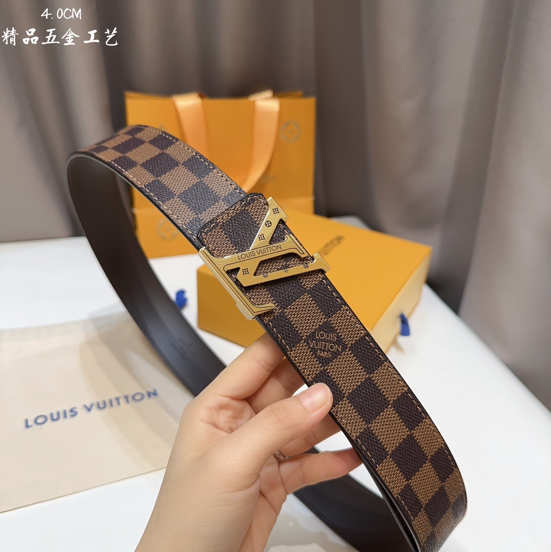 同步LV路易男士宽度4.0CM简单大