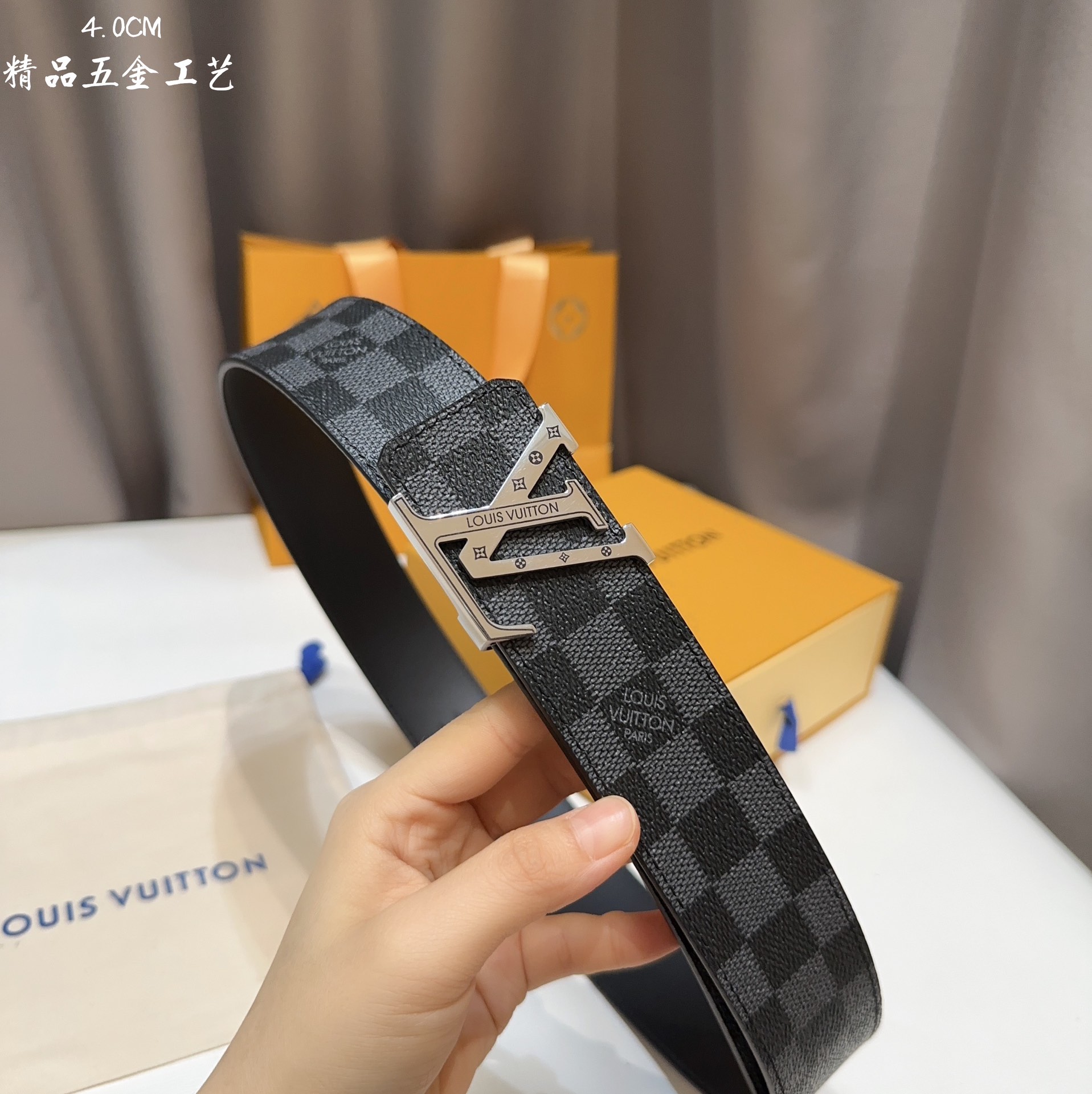同步LV路易男士宽度4.0CM简单大