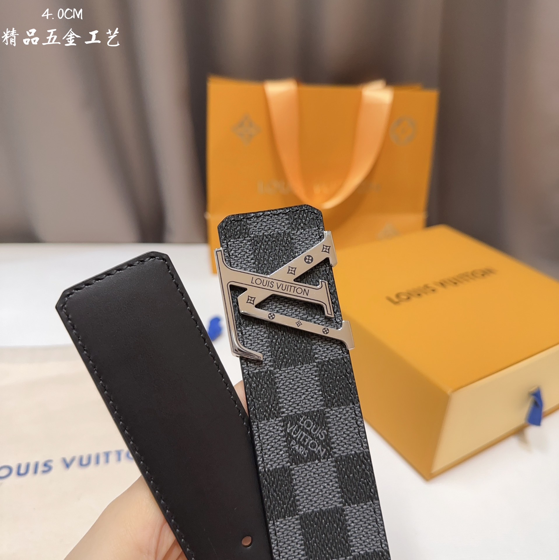 同步LV路易男士宽度4.0CM简单大