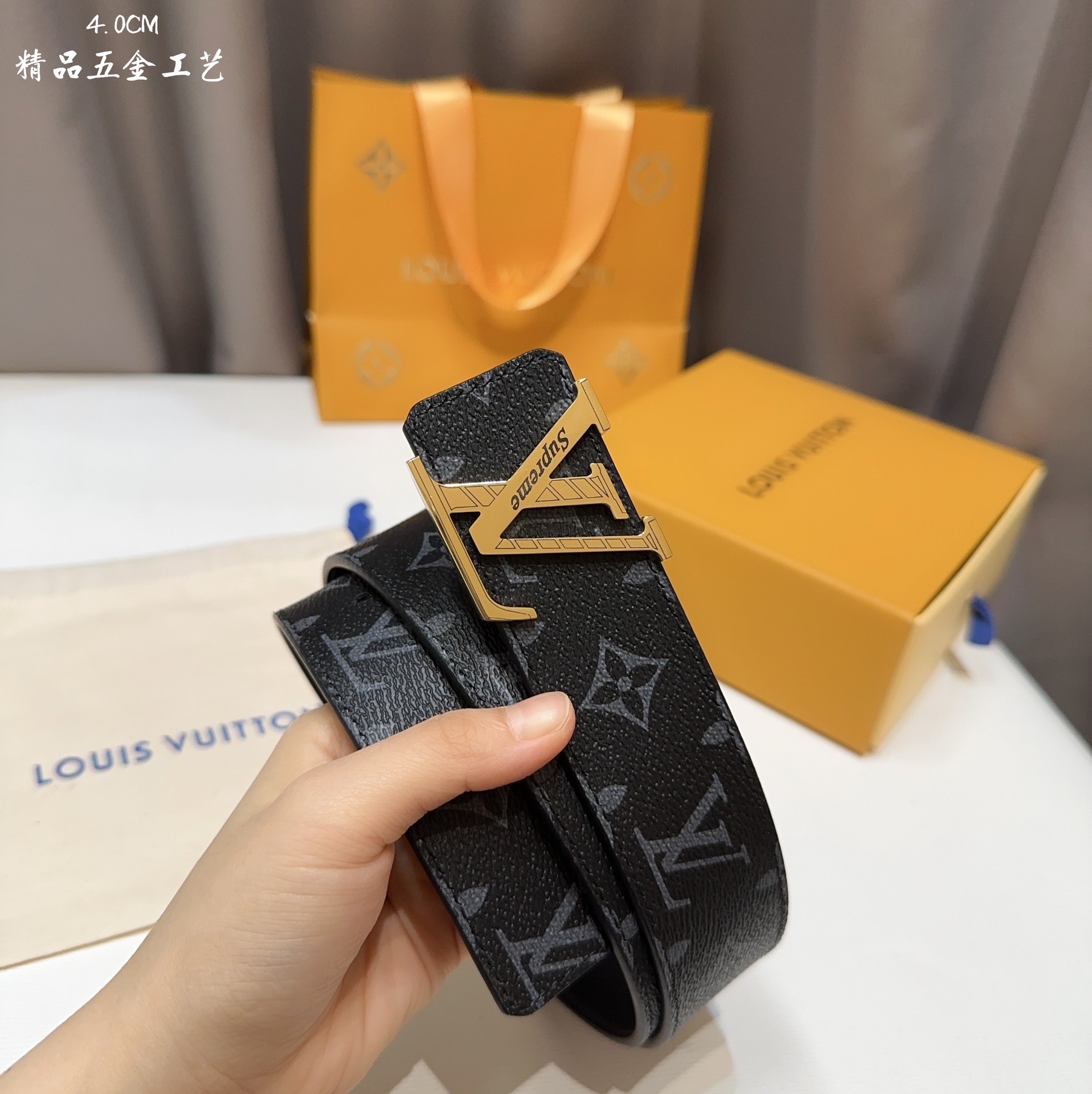 同步LV路易男士宽度4.0CM简单大