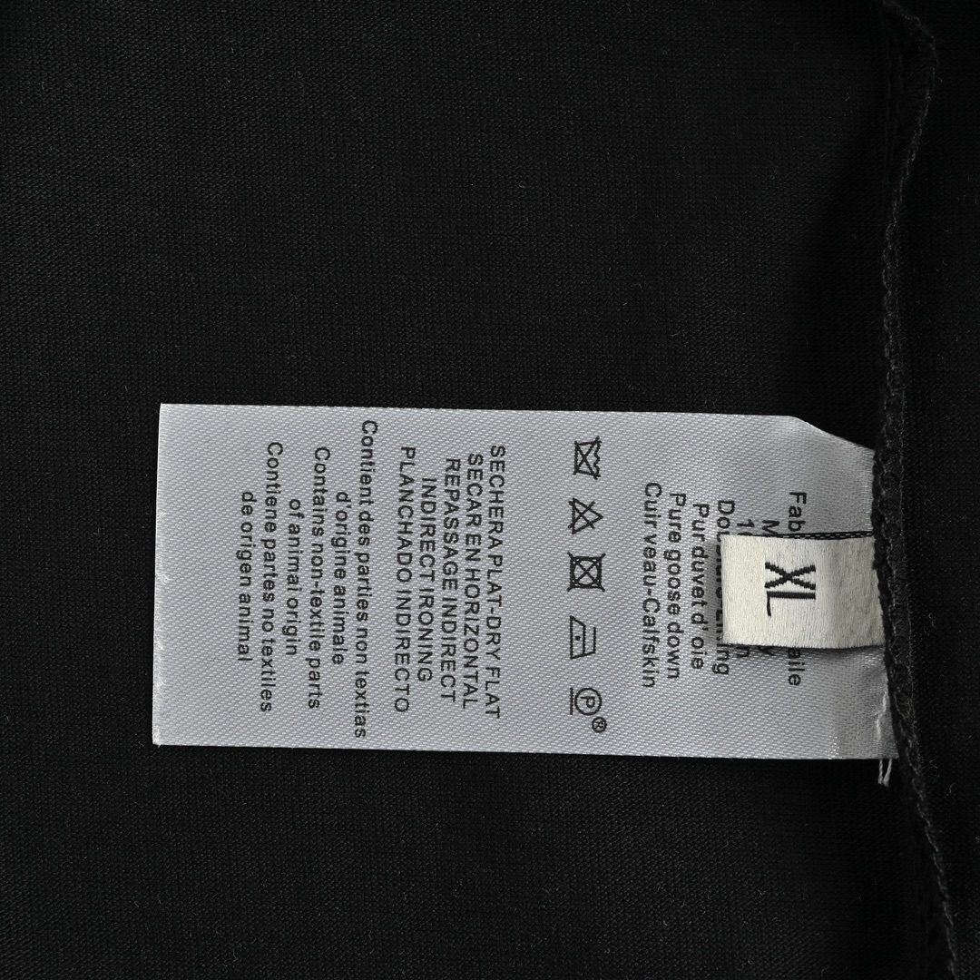 HERMES/爱马仕 经典刺绣橙标短袖 黑色