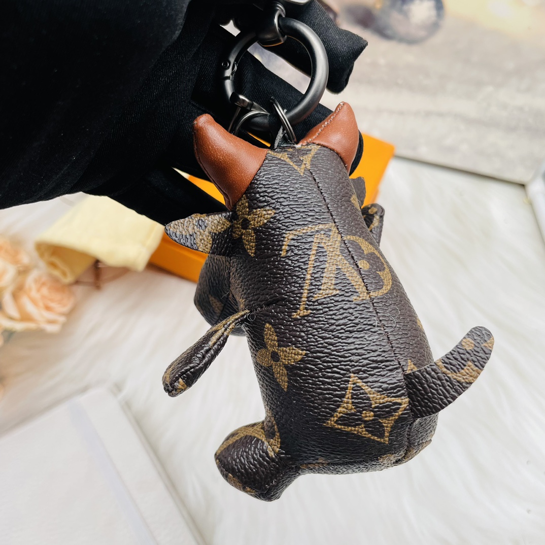 Leather bulldog handbag interior view