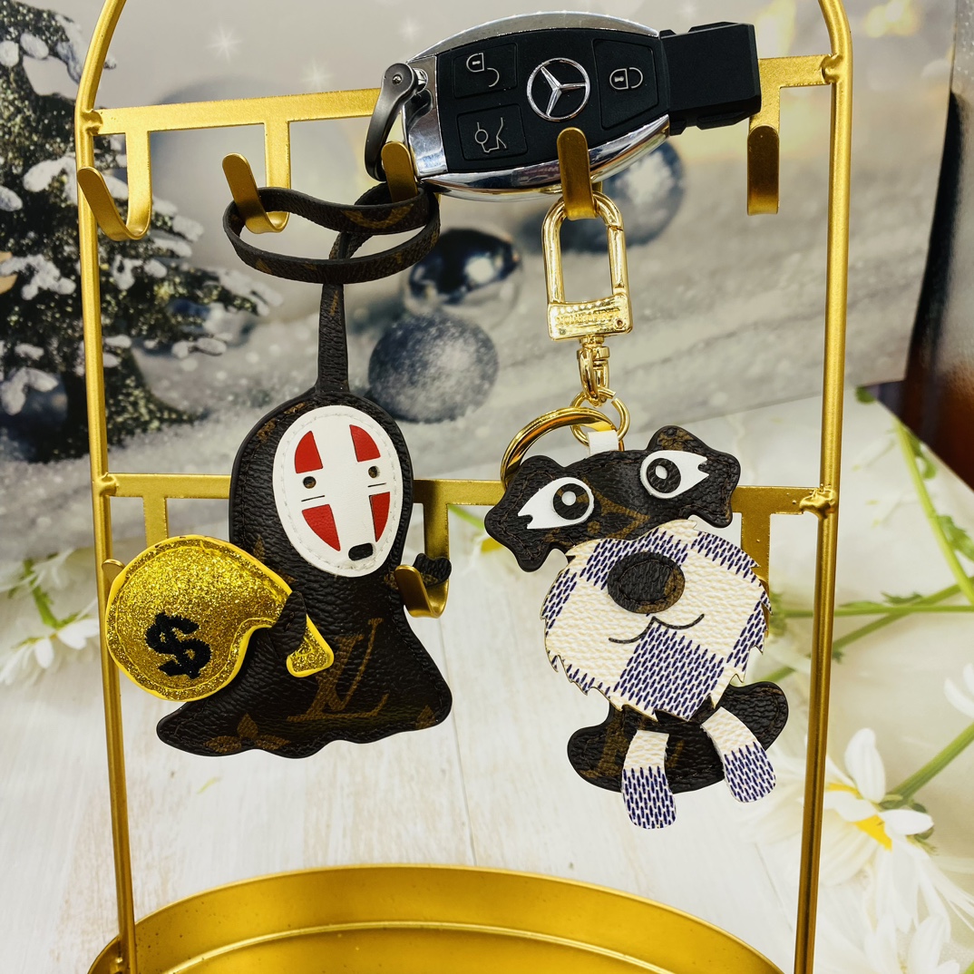 Snow Nari keychain front view