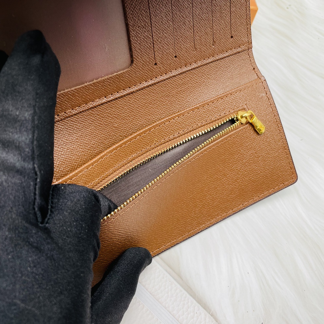 Leather long wallet in packaging