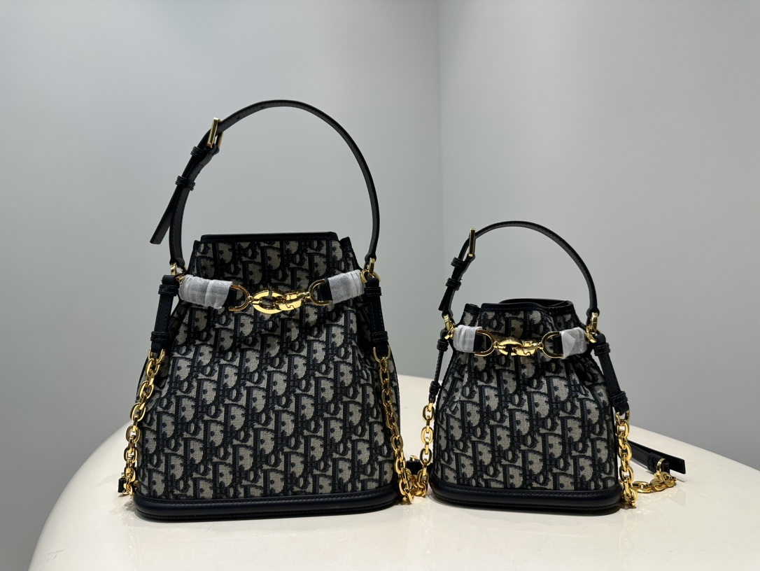New Dior counter latest bucket style hot style!