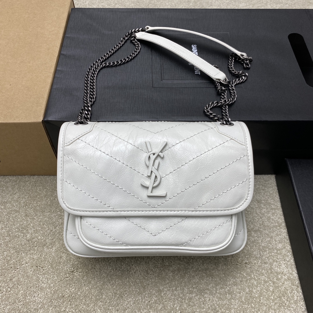 Saint Laurent 22cm油腊纯白/古银 NIKI～22cm 爆裂纹 超多明星 同款