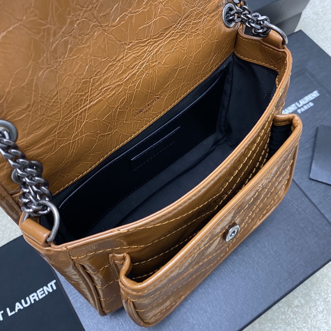Saint Laurent 22cm油腊棕皮/古银 NIKI～22cm 爆裂纹 超多明星 同款
