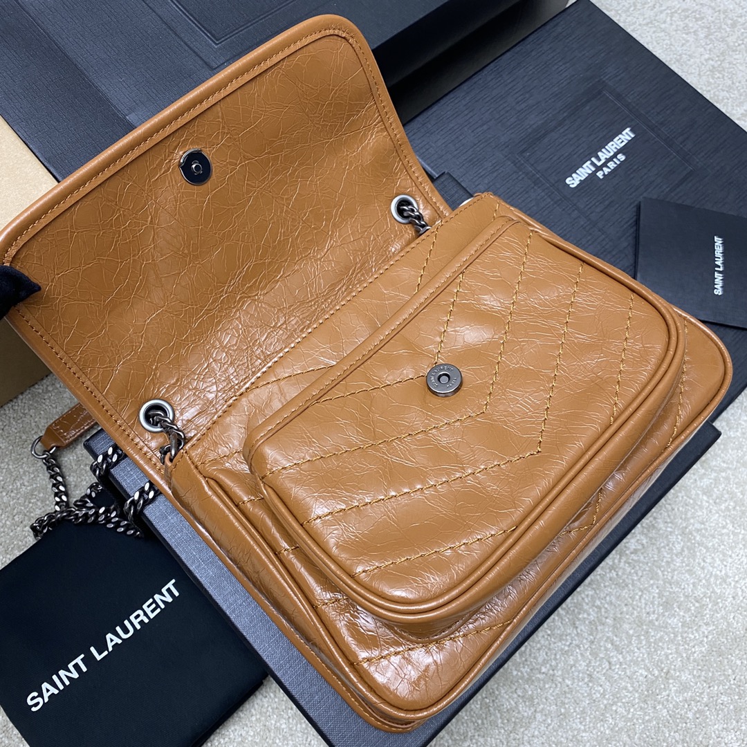 Saint Laurent 22cm油腊棕皮/古银 NIKI～22cm 爆裂纹 超多明星 同款