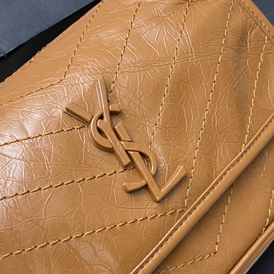 Saint Laurent 22cm油腊棕皮/古银 NIKI～22cm 爆裂纹 超多明星 同款