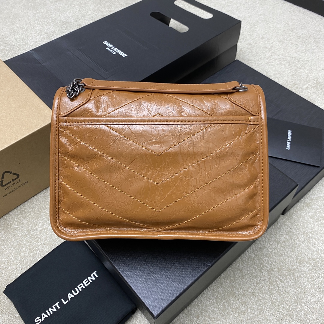 Saint Laurent 22cm油腊棕皮/古银 NIKI～22cm 爆裂纹 超多明星 同款