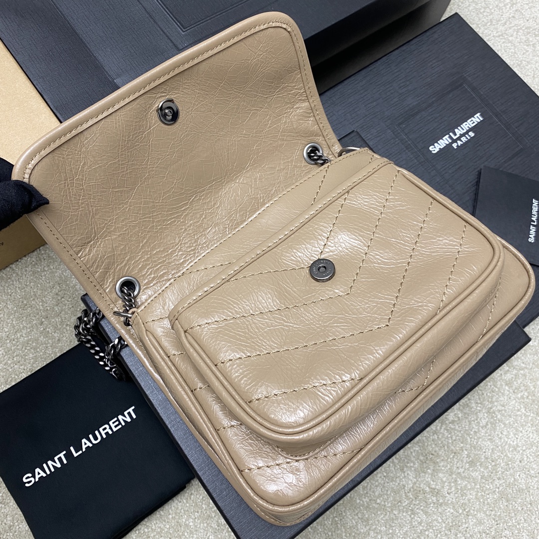 Saint Laurent 22cm油腊杏色/古银 NIKI～22cm 爆裂纹 超多明星 同款