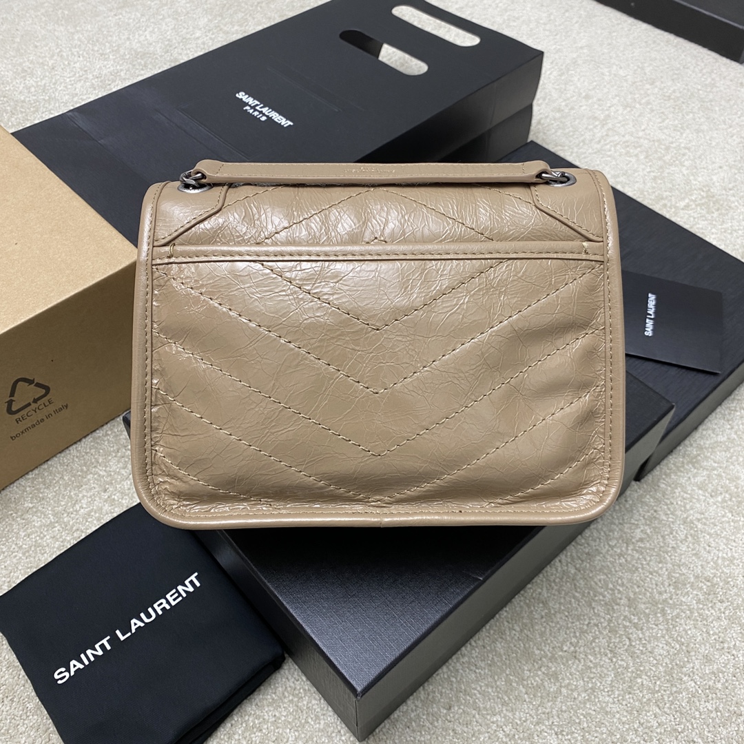 Saint Laurent 22cm油腊杏色/古银 NIKI～22cm 爆裂纹 超多明星 同款