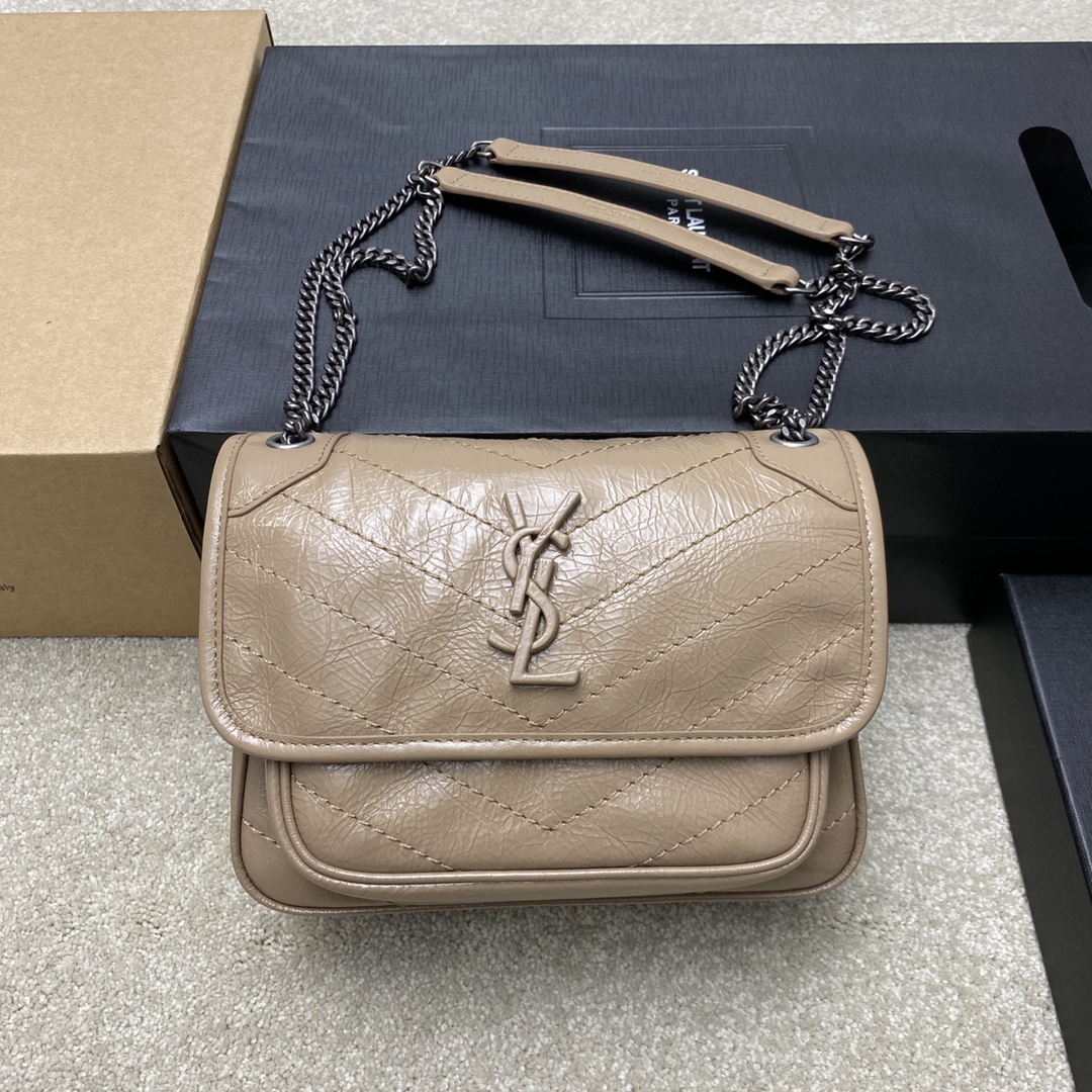 Saint Laurent 22cm油腊杏色/古银 NIKI～22cm 爆裂纹 超多明星 同款